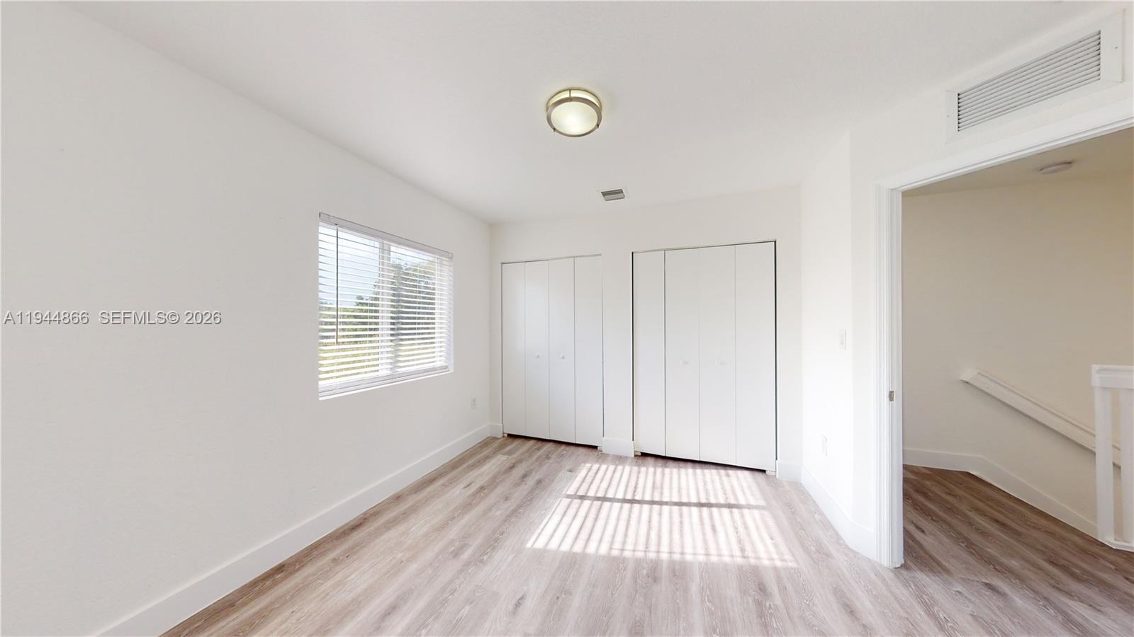 618 SW 2nd Pl # 60 Unit: 10-60