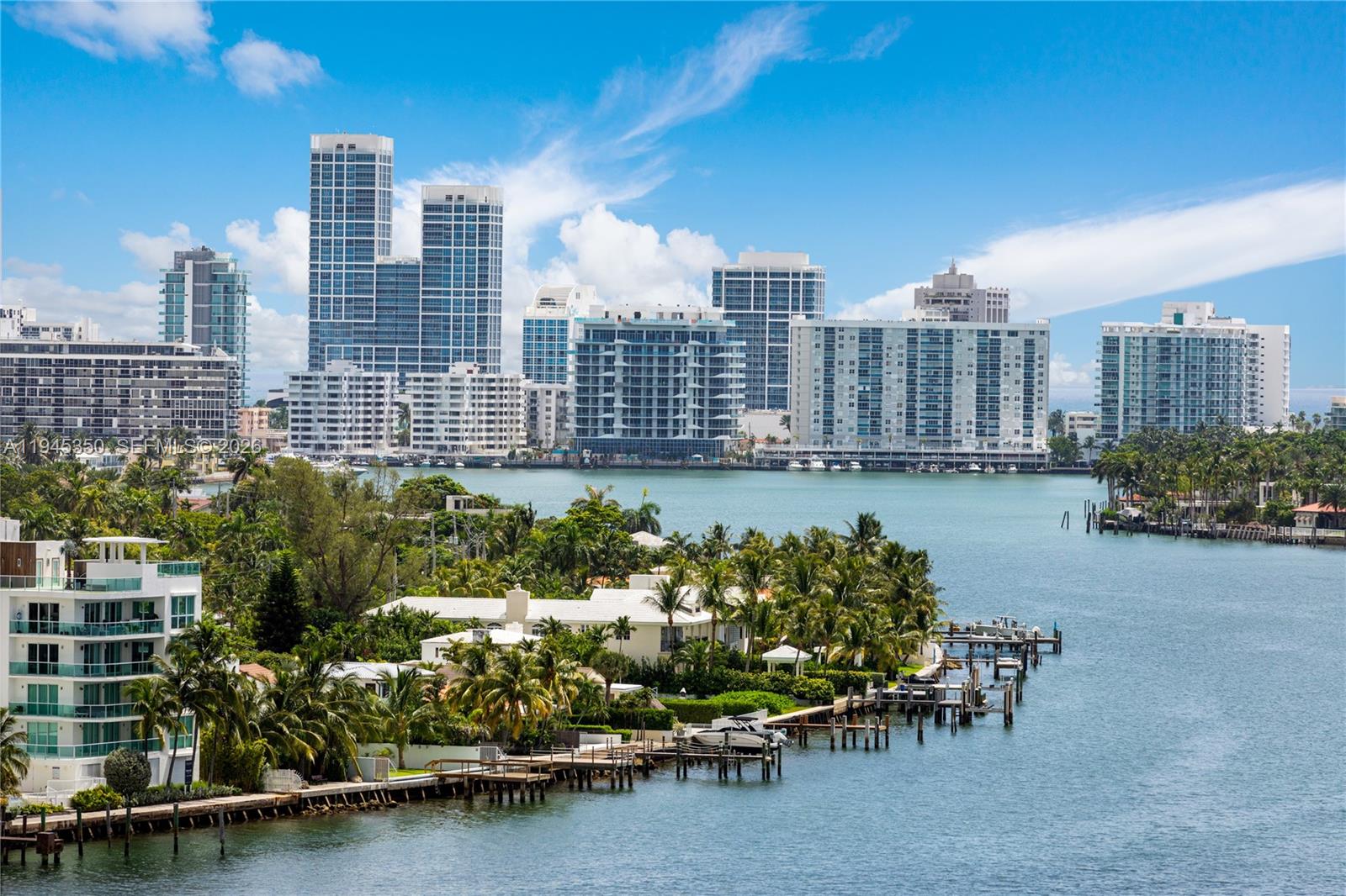 7601 E Treasure Dr # 1415