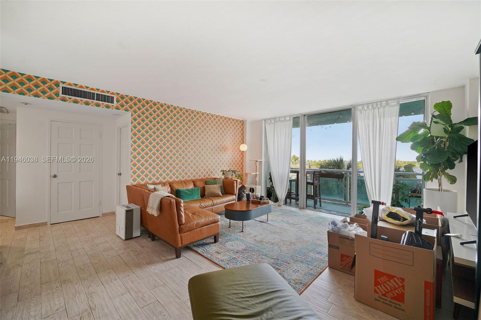 3301 NE 5th Ave # 416