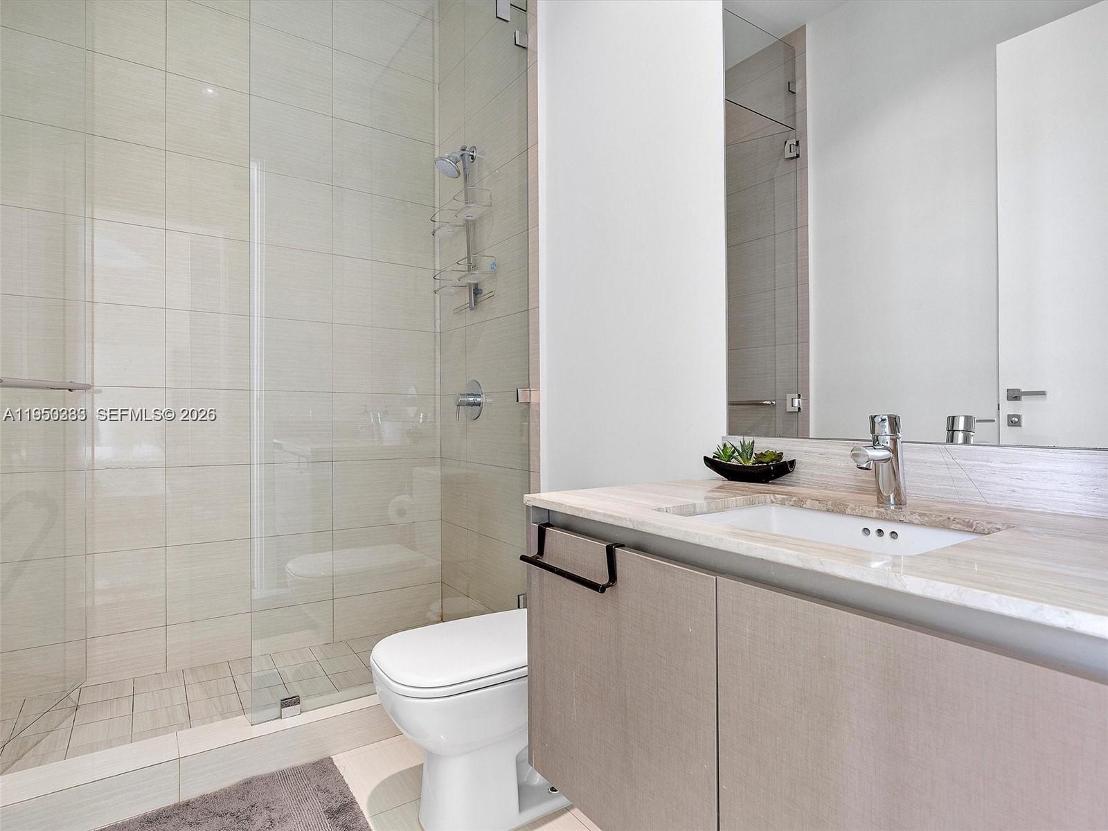 3250 NE 188th St Unit: UPH02 + ROOFTOP W/ POOL