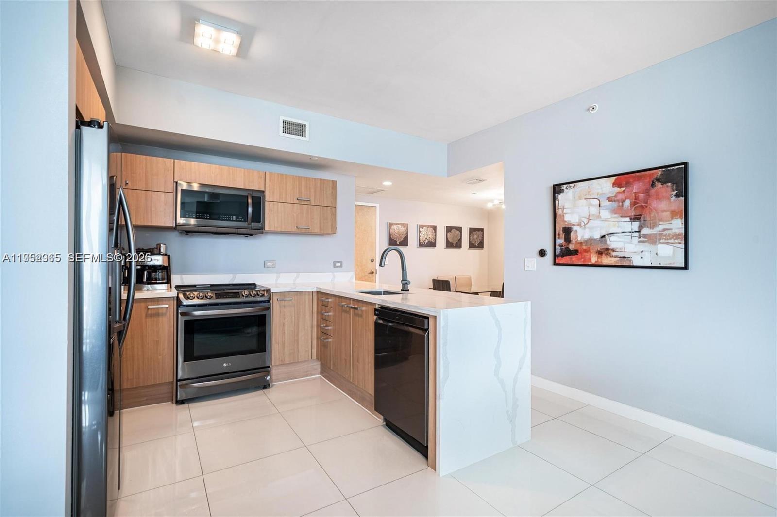 350 S Miami Ave Unit: 2505