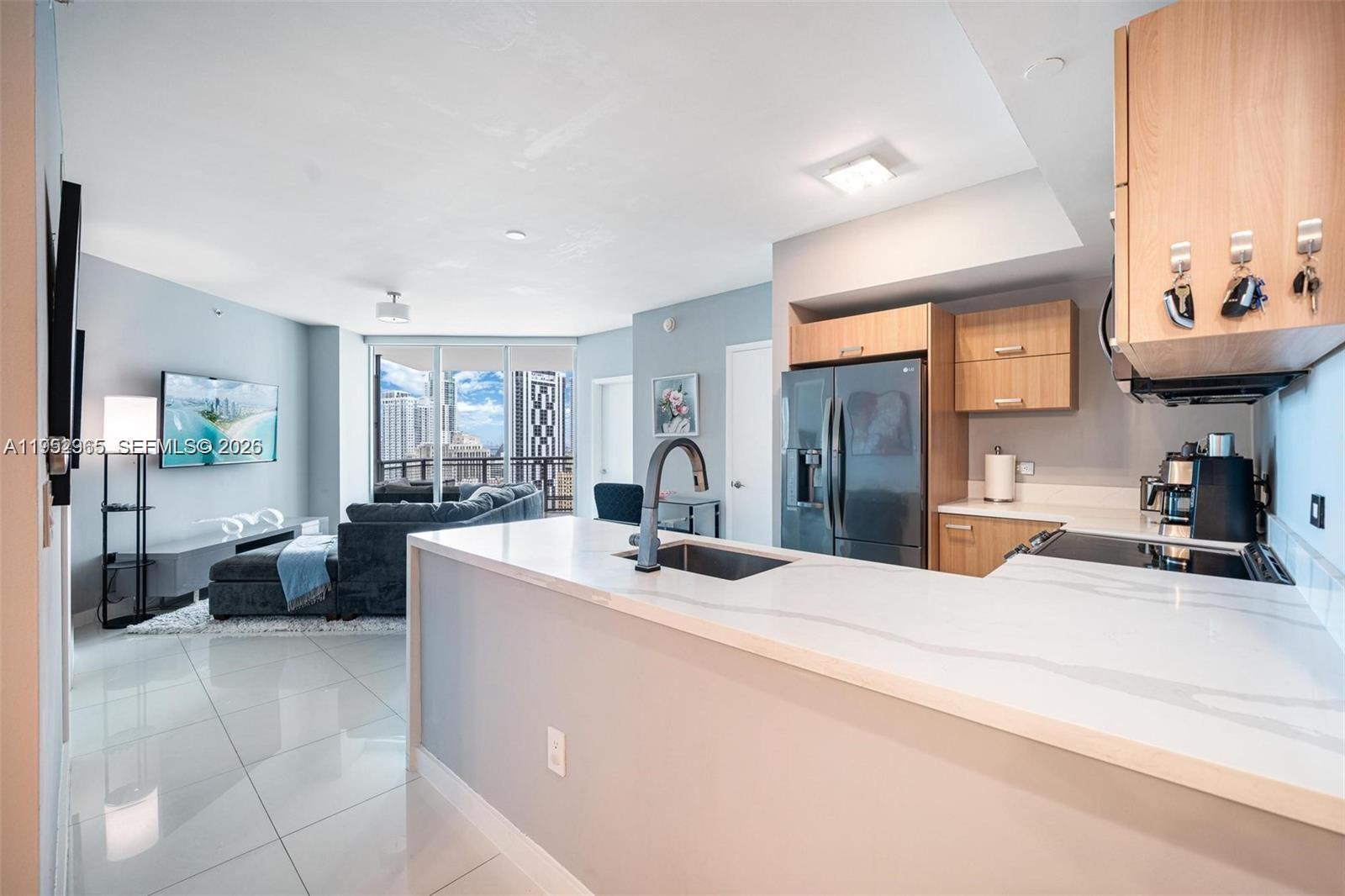 350 S Miami Ave Unit: 2505