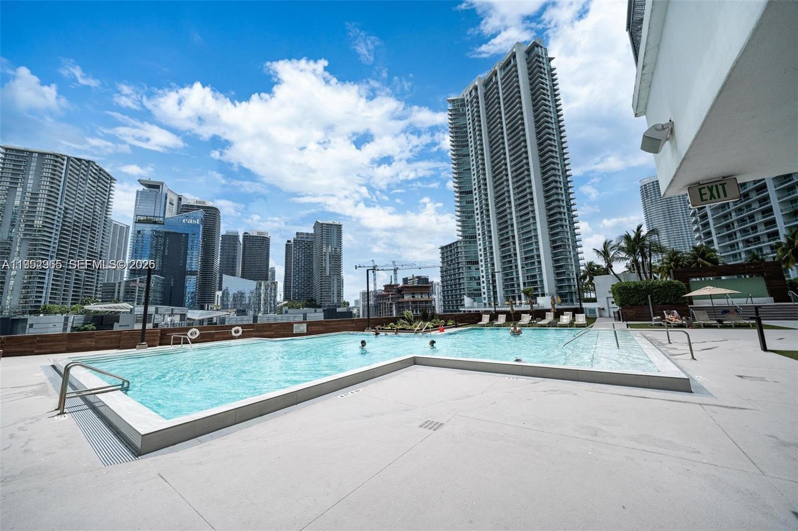 350 S Miami Ave Unit: 2505