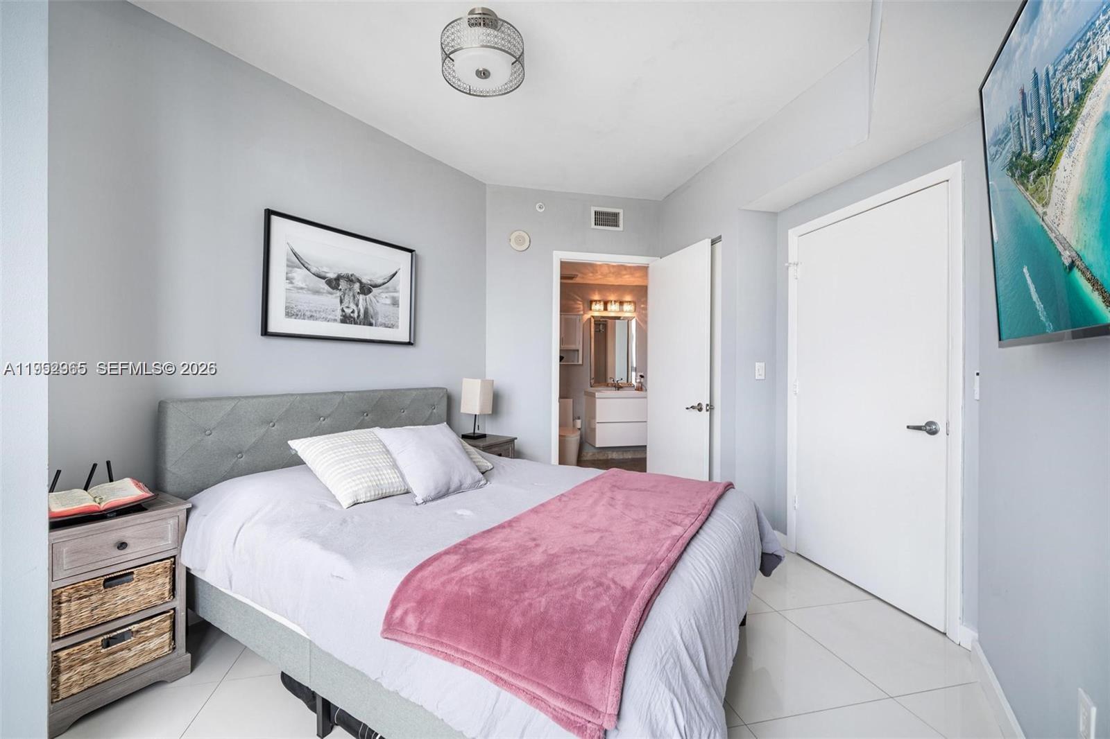 350 S Miami Ave Unit: 2505