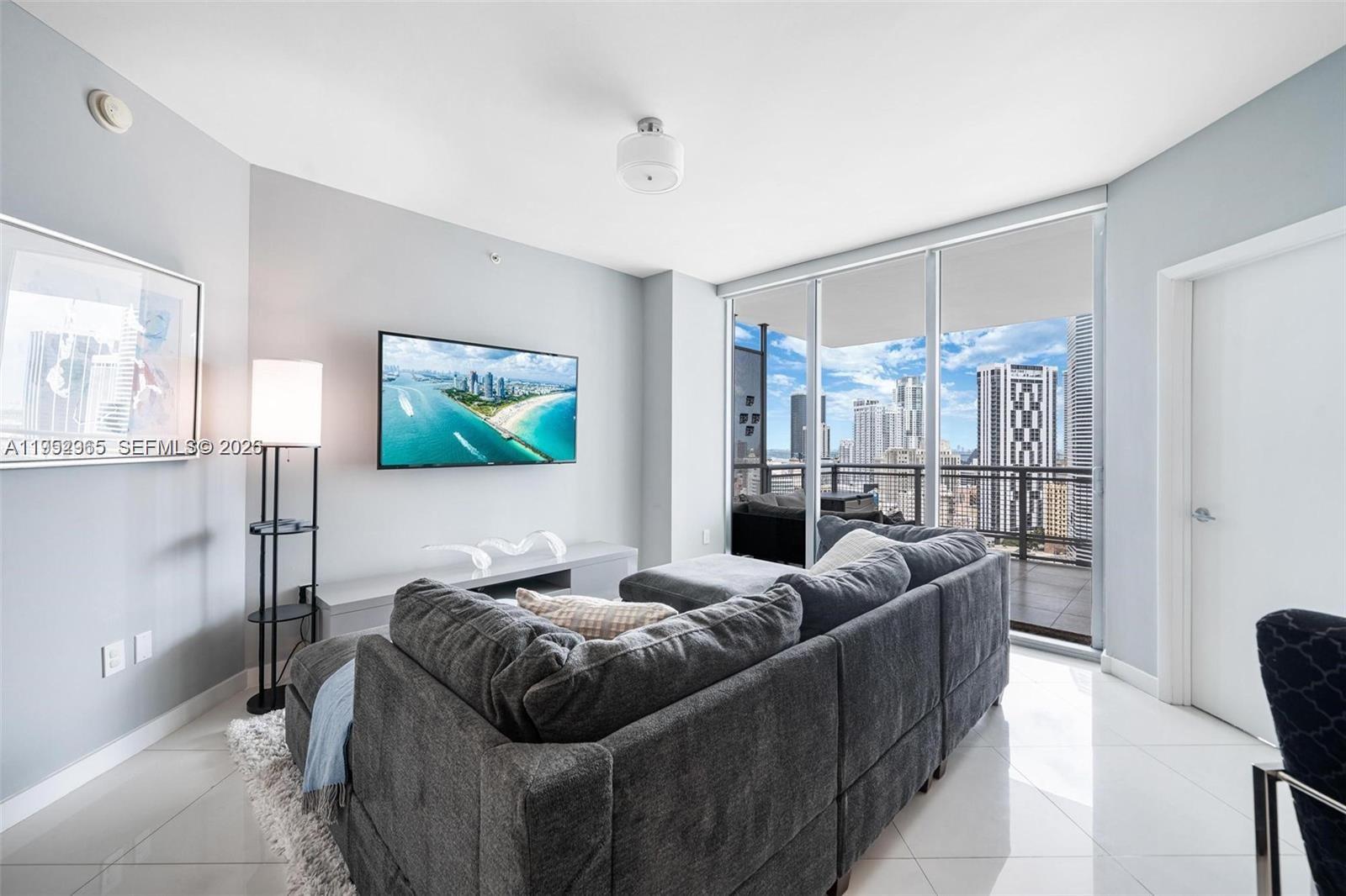 350 S Miami Ave Unit: 2505