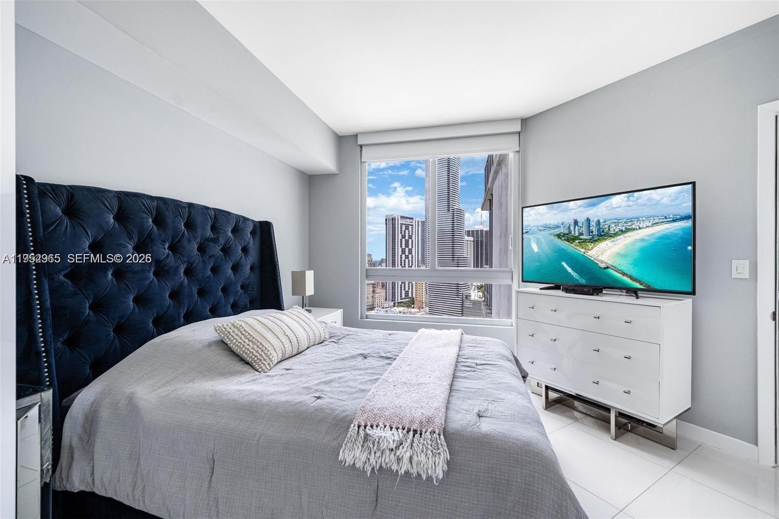 350 S Miami Ave Unit: 2505