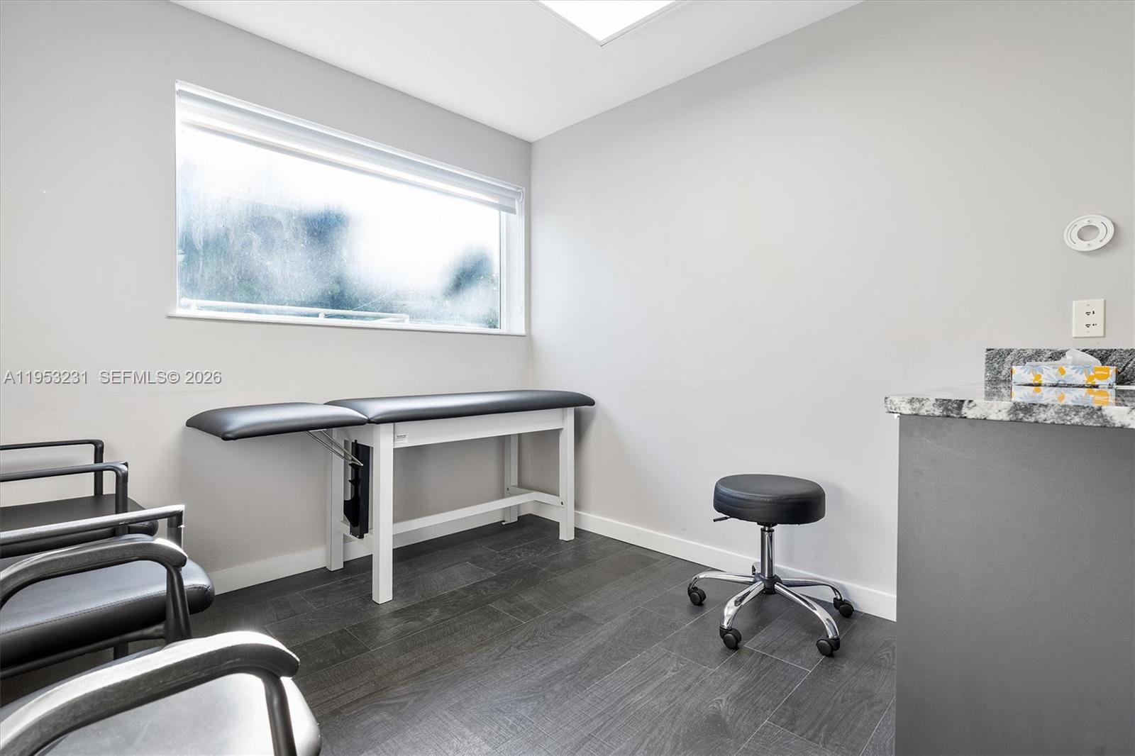 2482 SW Secoffee Ter