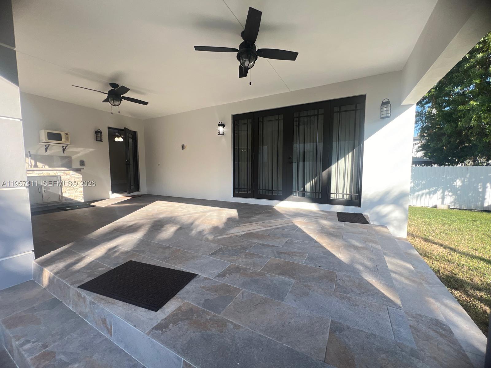 2726 SW 19th Ter # 2726