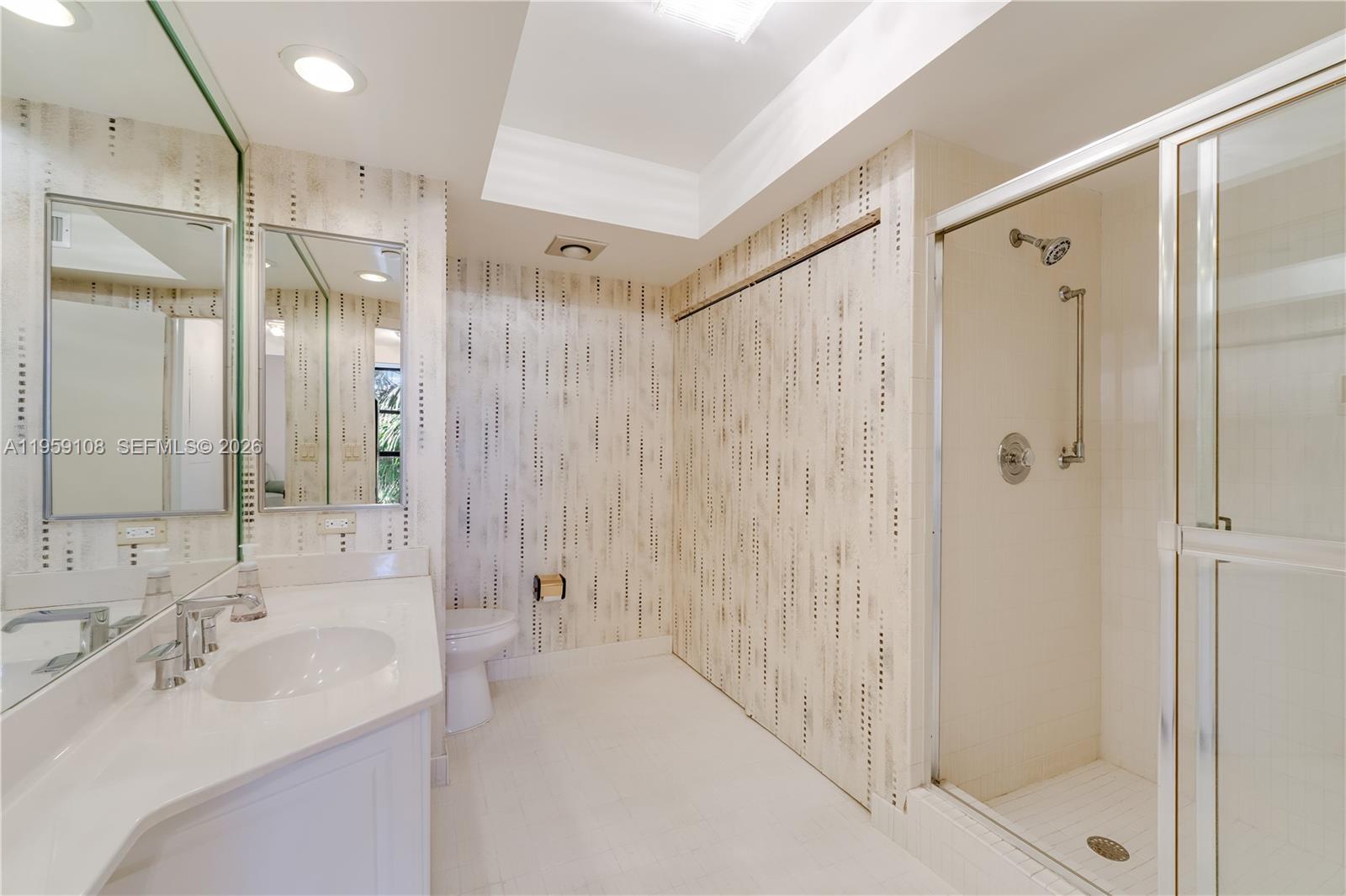 20281 E Country Club Dr # M6