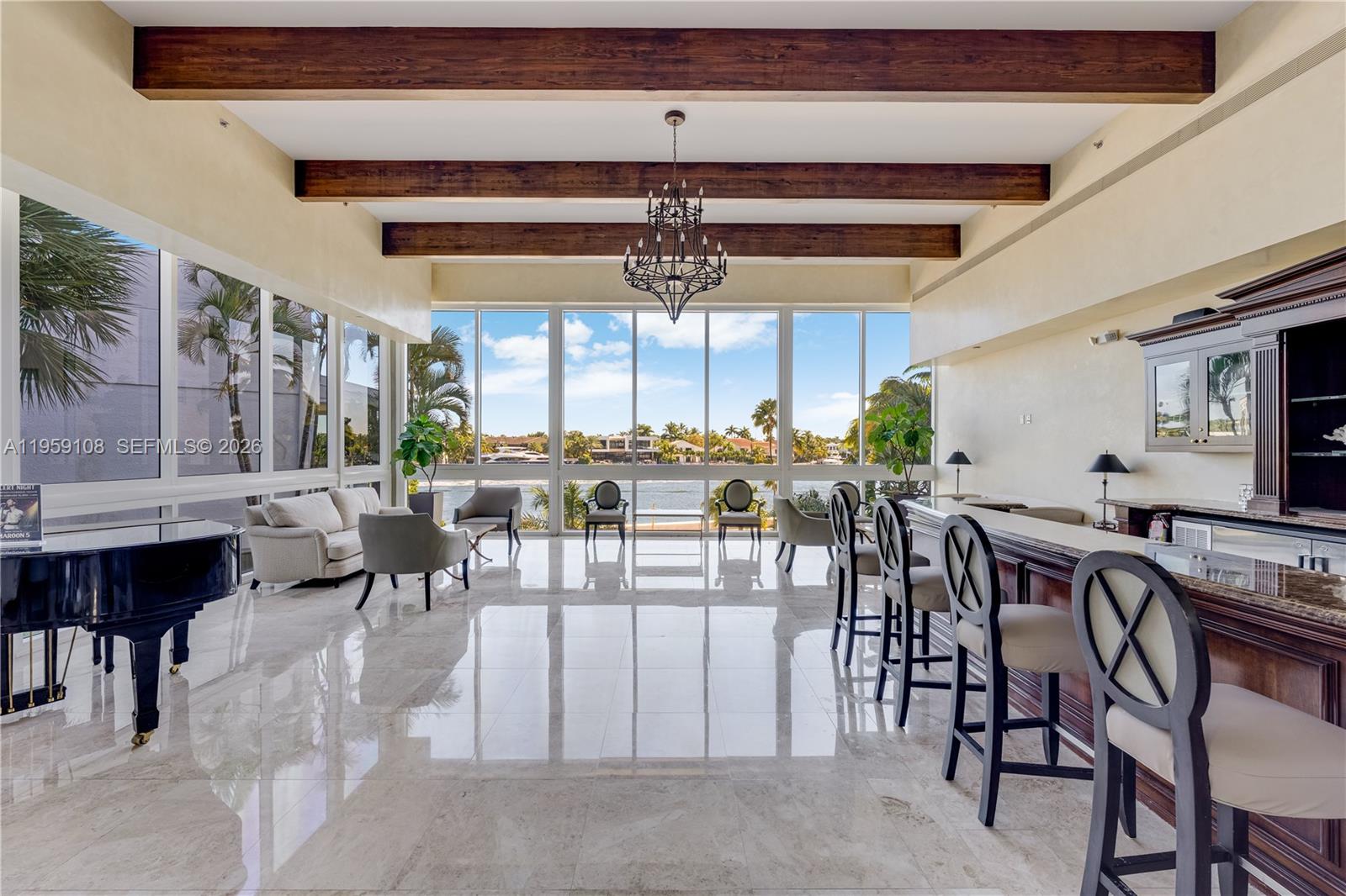 20281 E Country Club Dr # M6