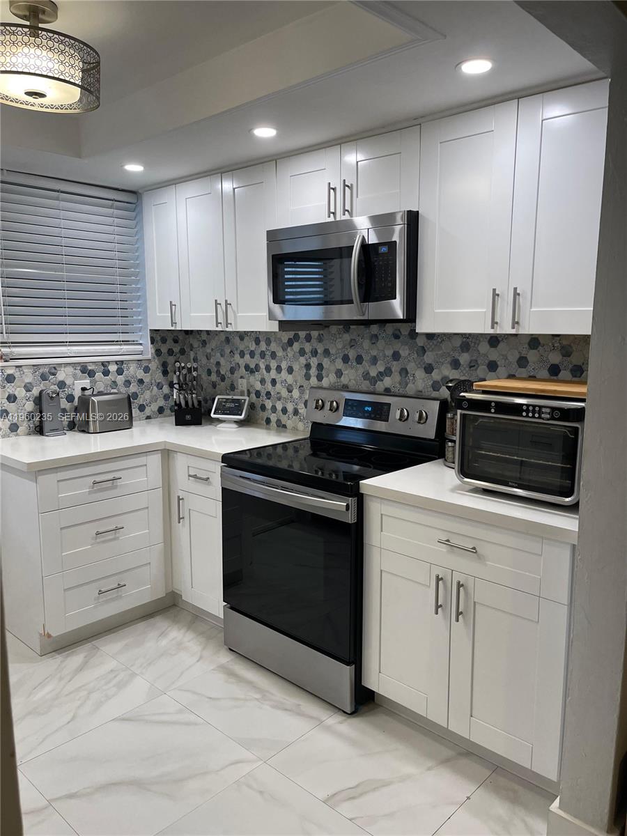 11960 NE 19th Dr # 15