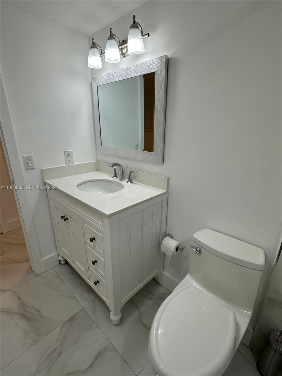 11960 NE 19th Dr # 15