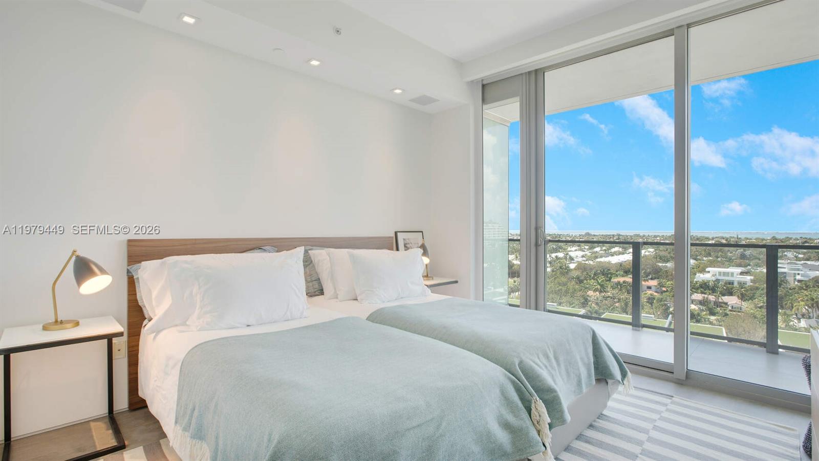 350 Ocean Dr # 1006N