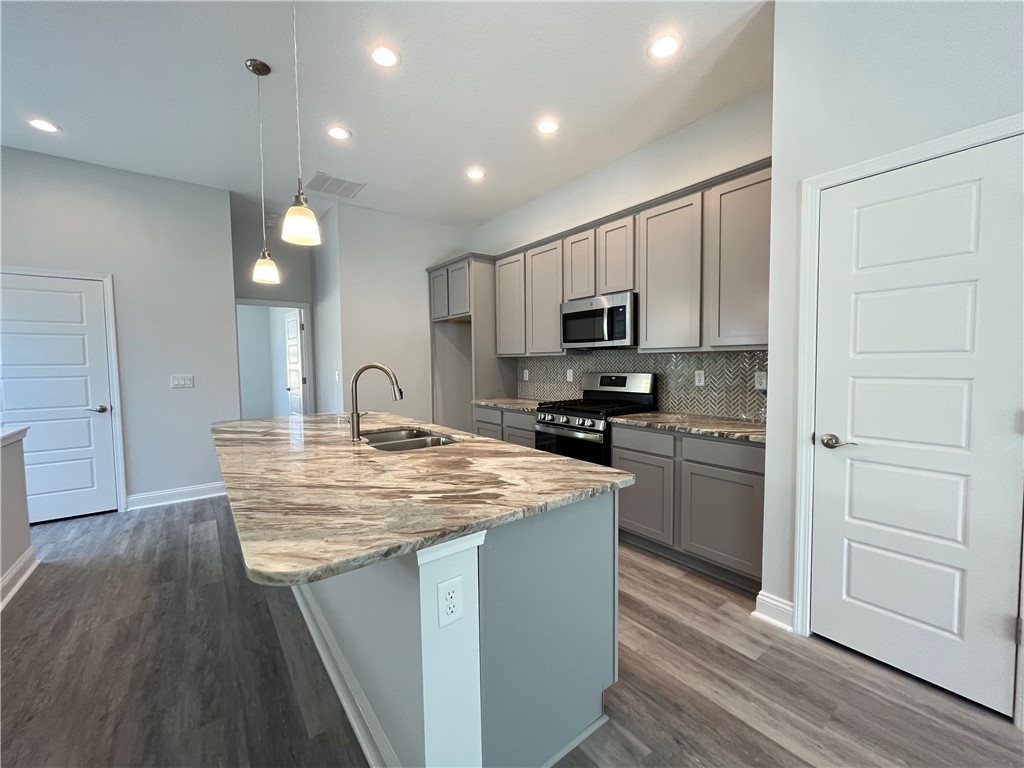 417 S 9TH STREET