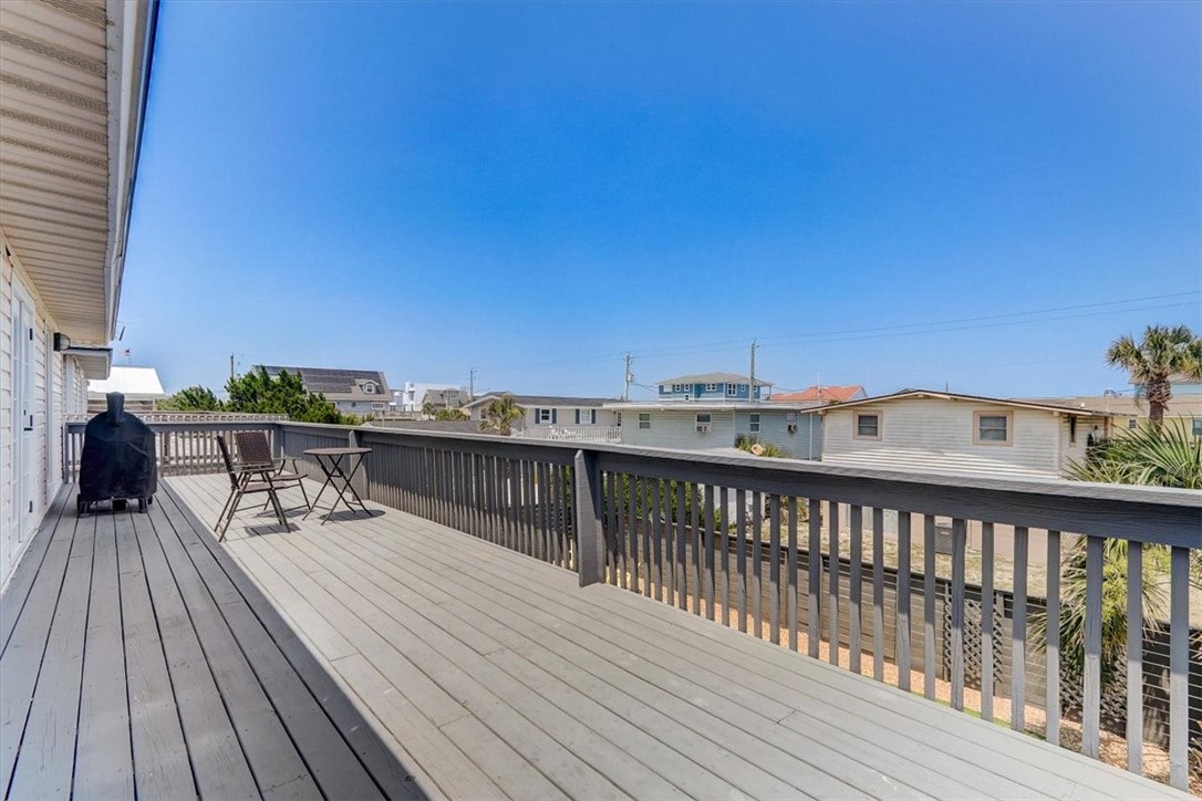 832 TARPON AVENUE