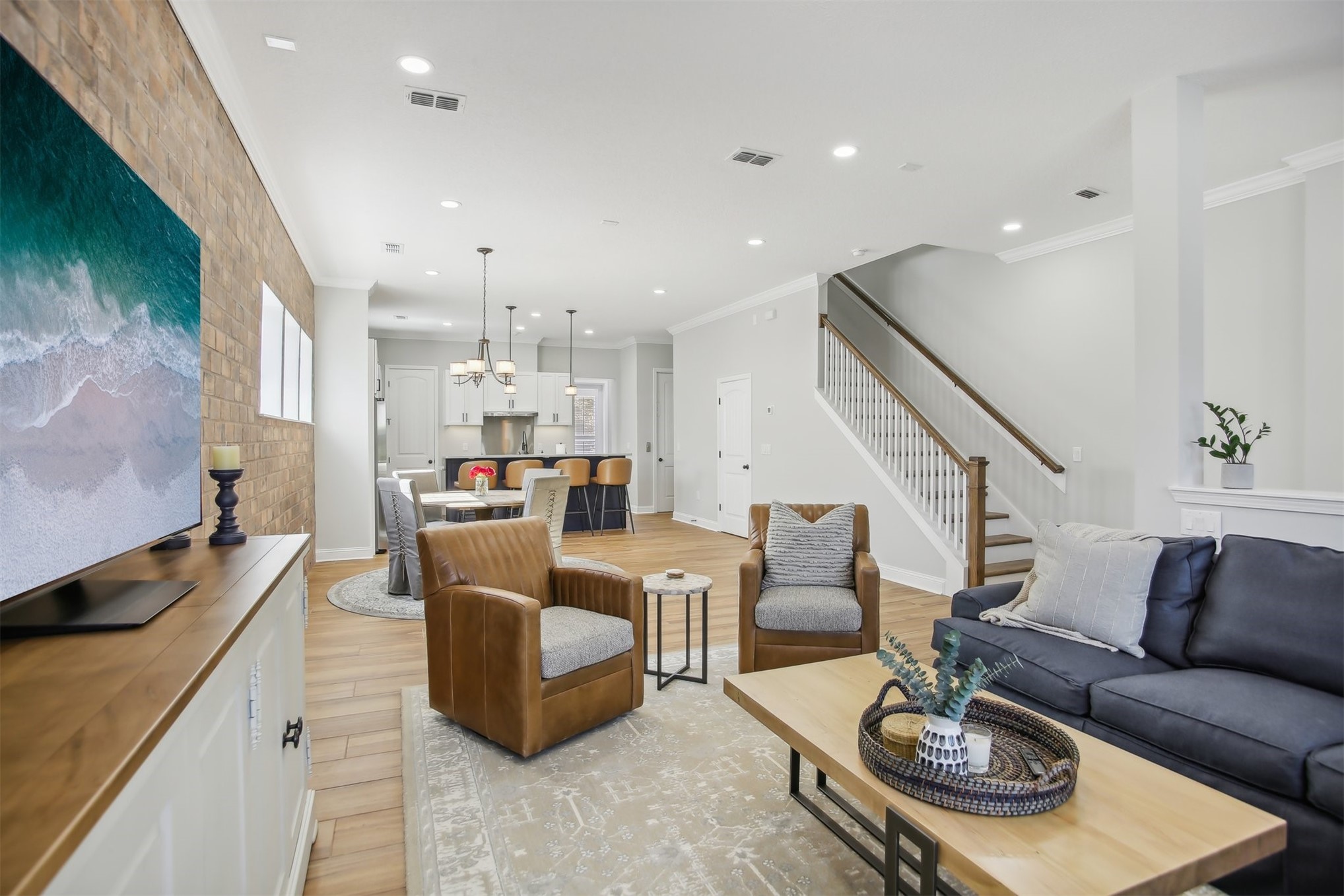 153 S 3RD STREET