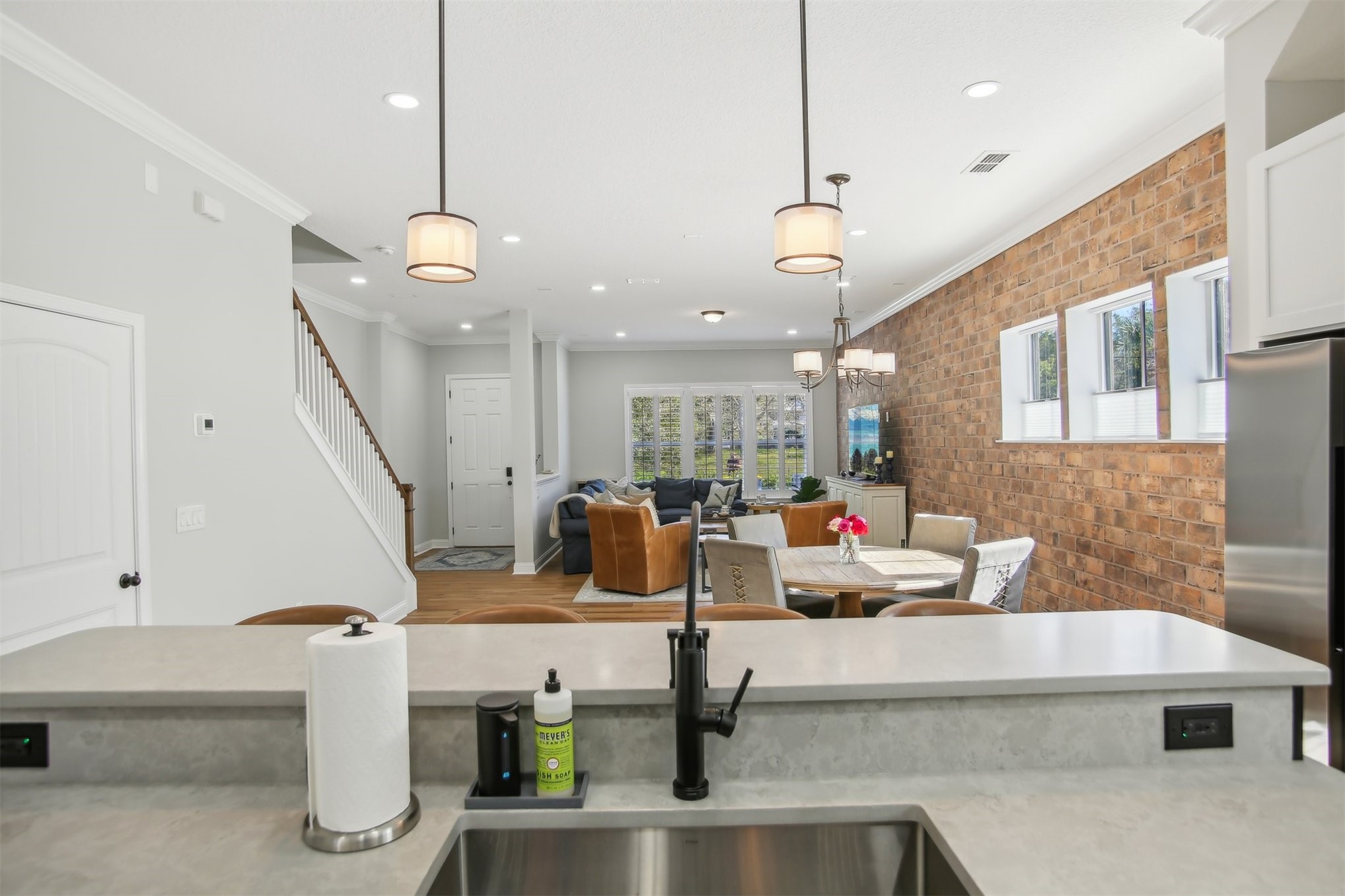 153 S 3RD STREET