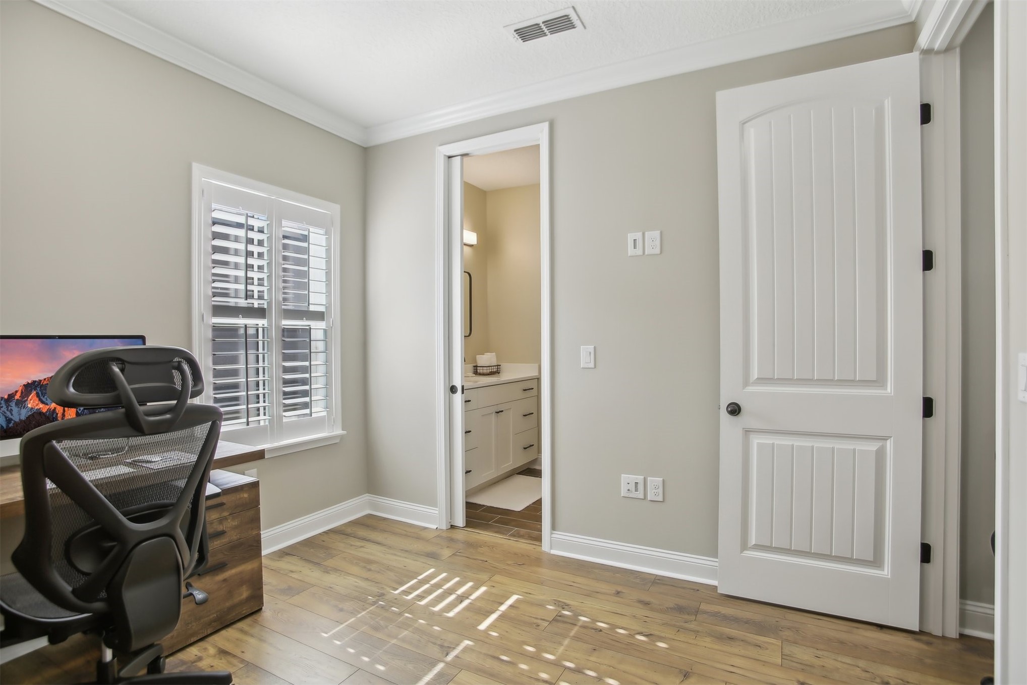 153 S 3RD STREET