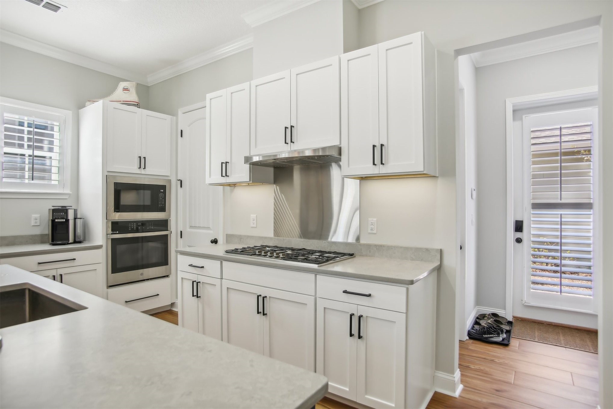 153 S 3RD STREET