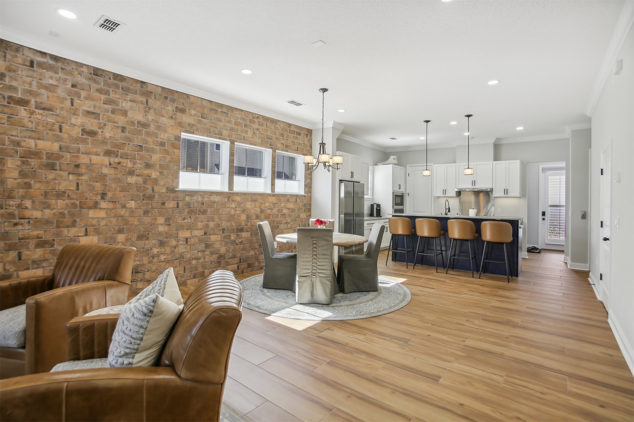 153 S 3RD STREET