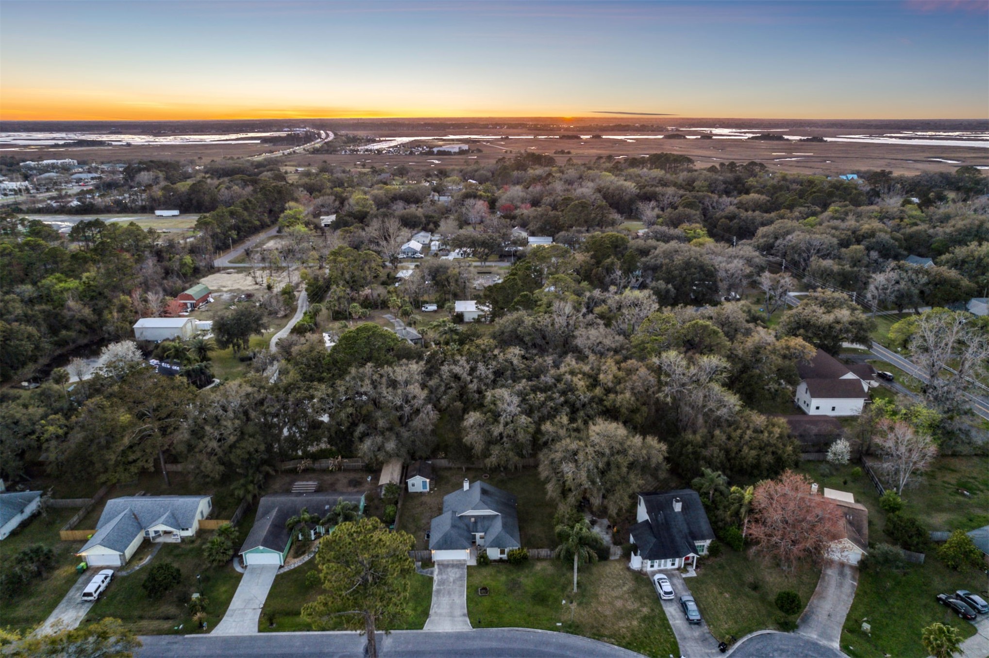 2027 BONNIE OAKS DRIVE