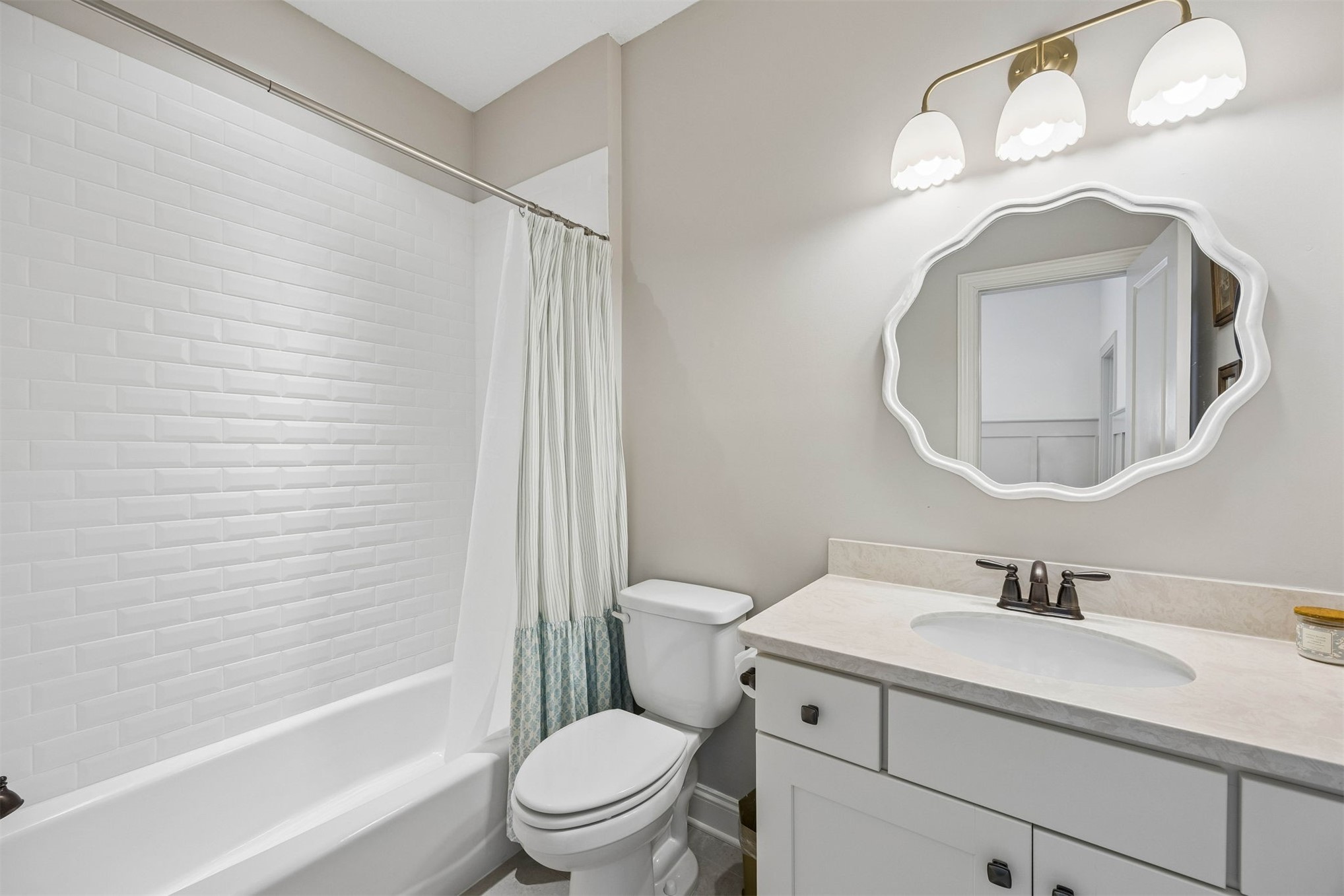 28903 GRANDVIEW MANOR