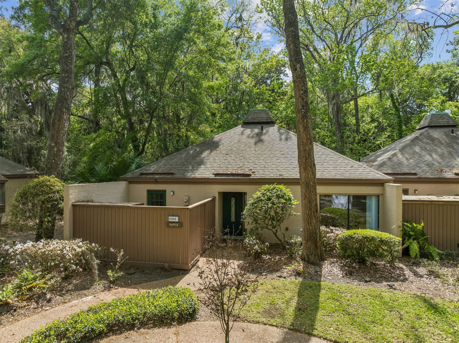 3205 SEA MARSH ROAD 3205