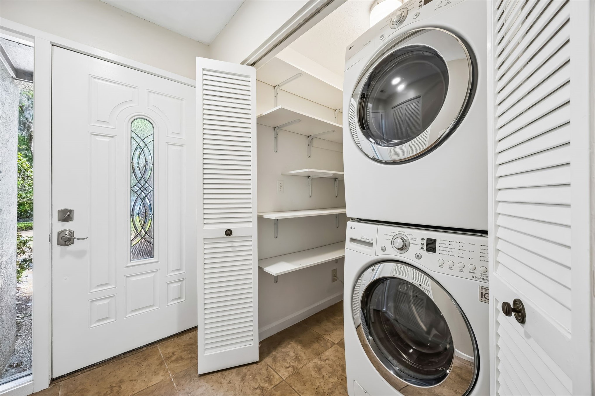 3205 SEA MARSH ROAD 3205