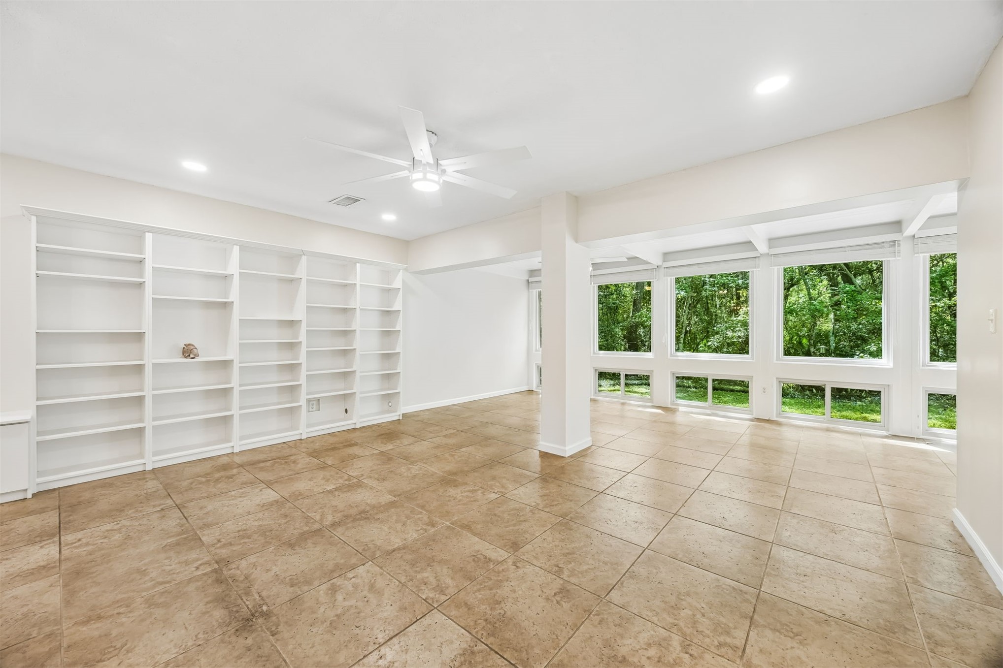 3205 SEA MARSH ROAD 3205