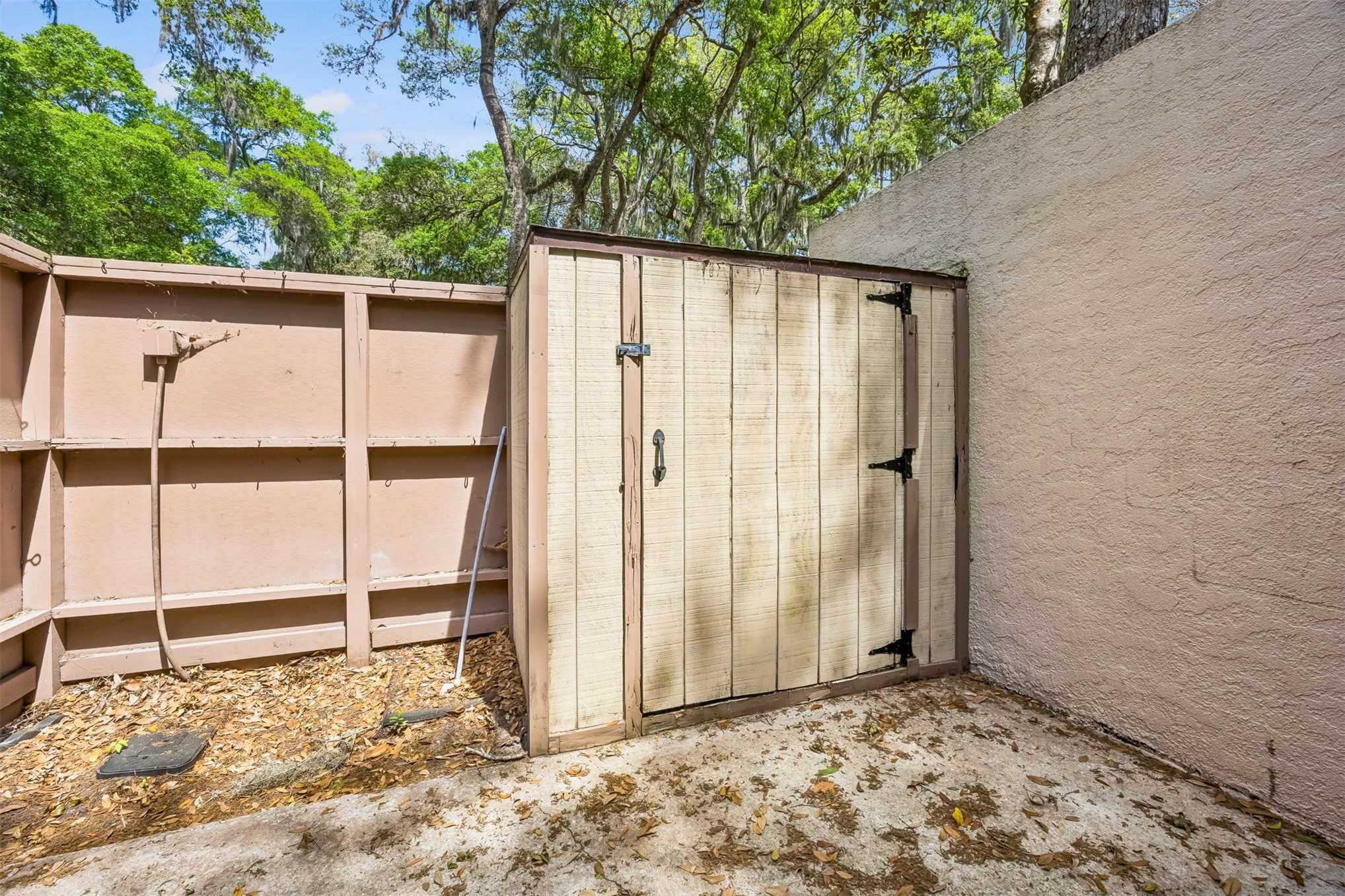 3205 SEA MARSH ROAD 3205