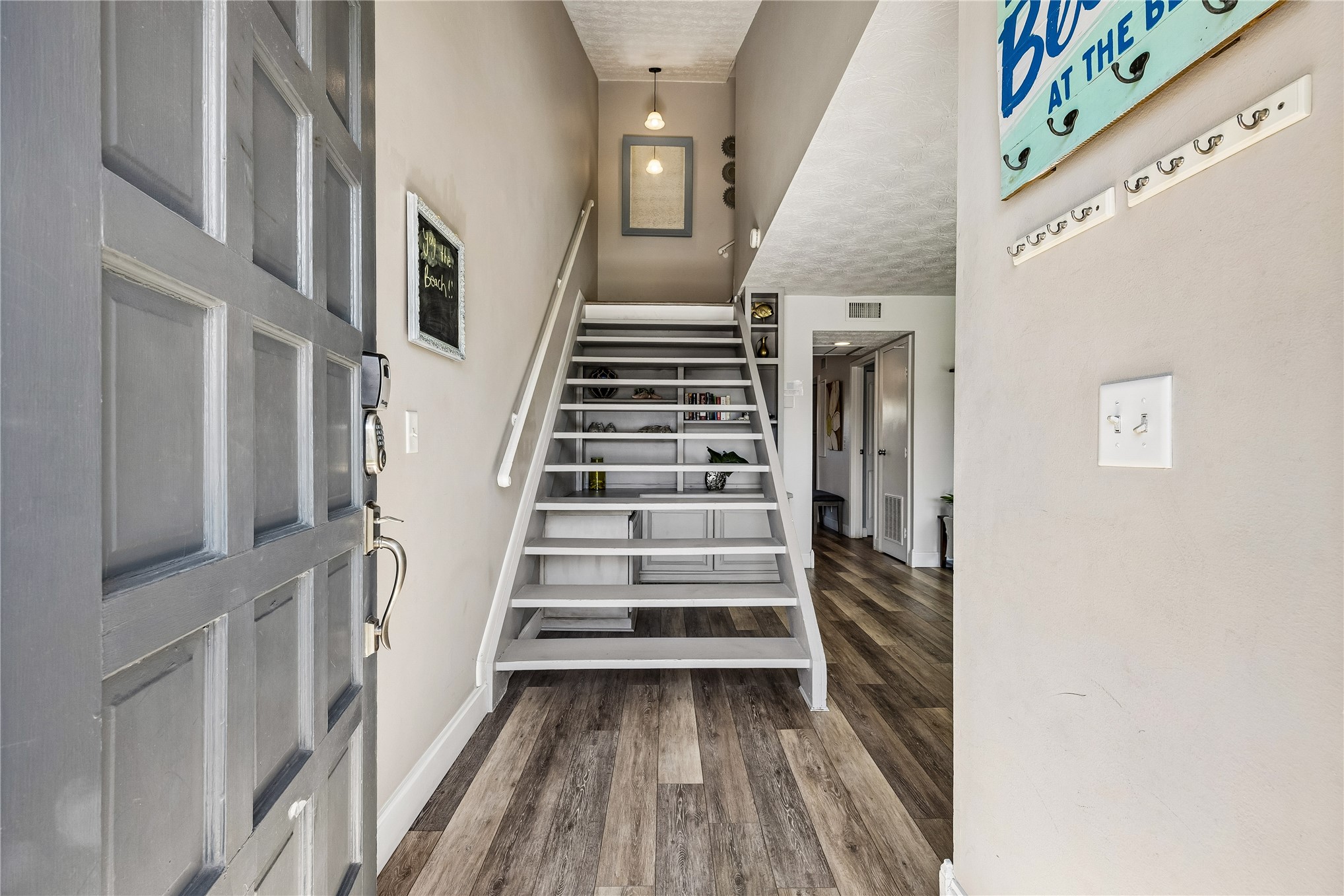631 TARPON AVENUE 6365