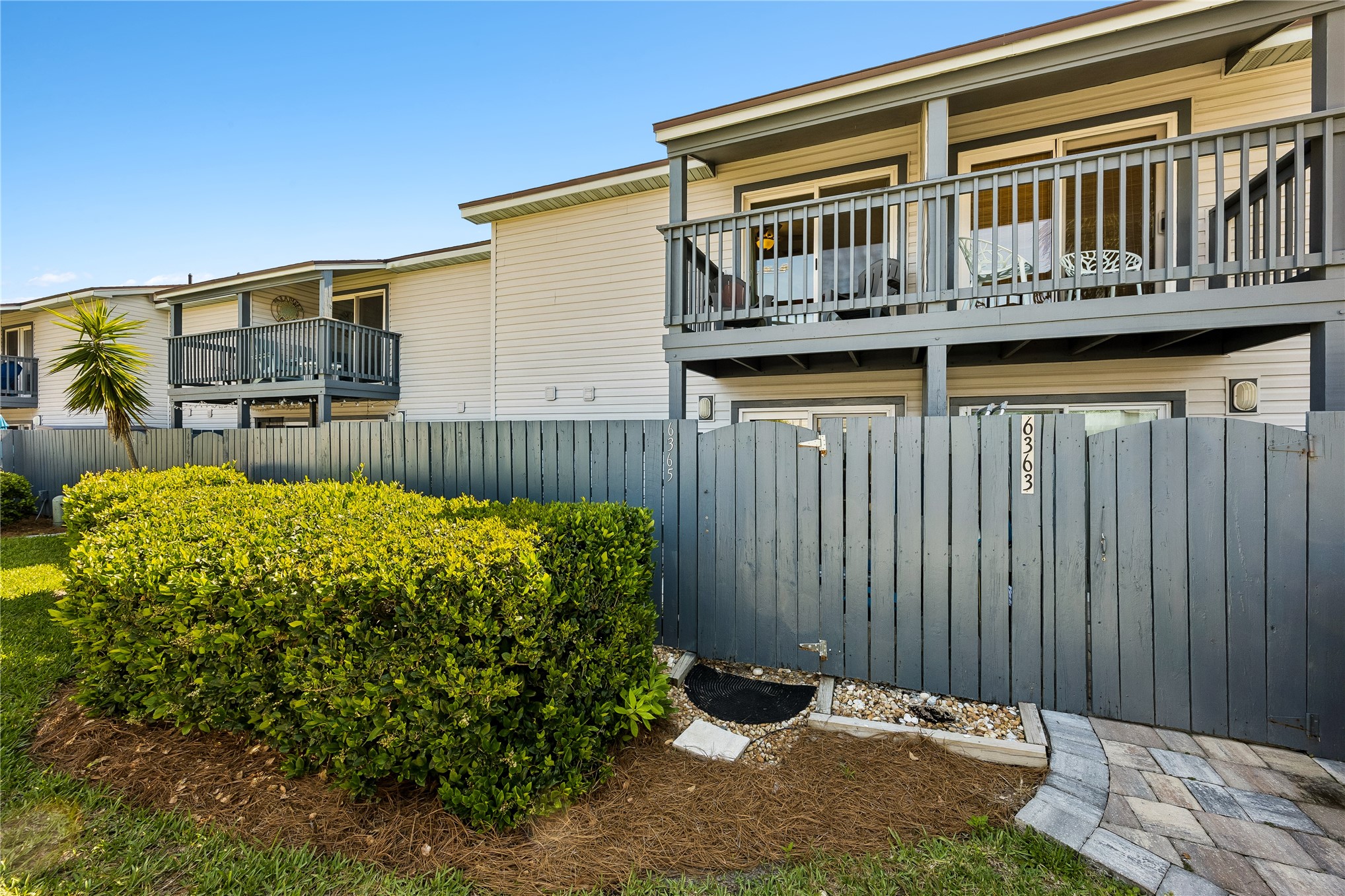 631 TARPON AVENUE 6365
