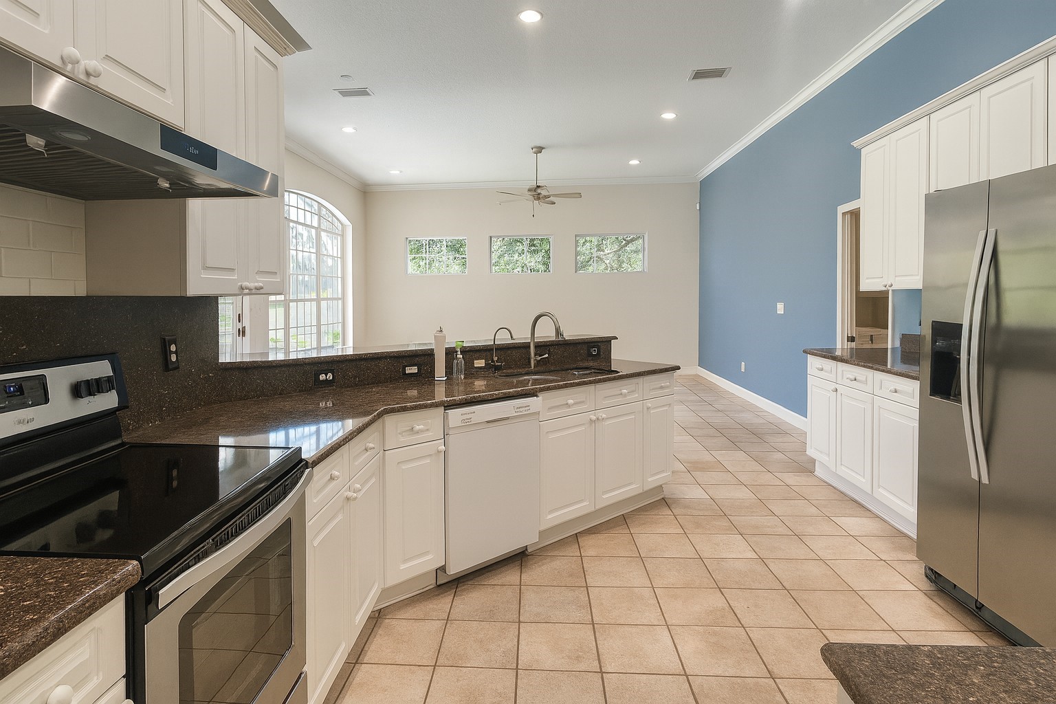 1008 S OCEAN OAKS DRIVE