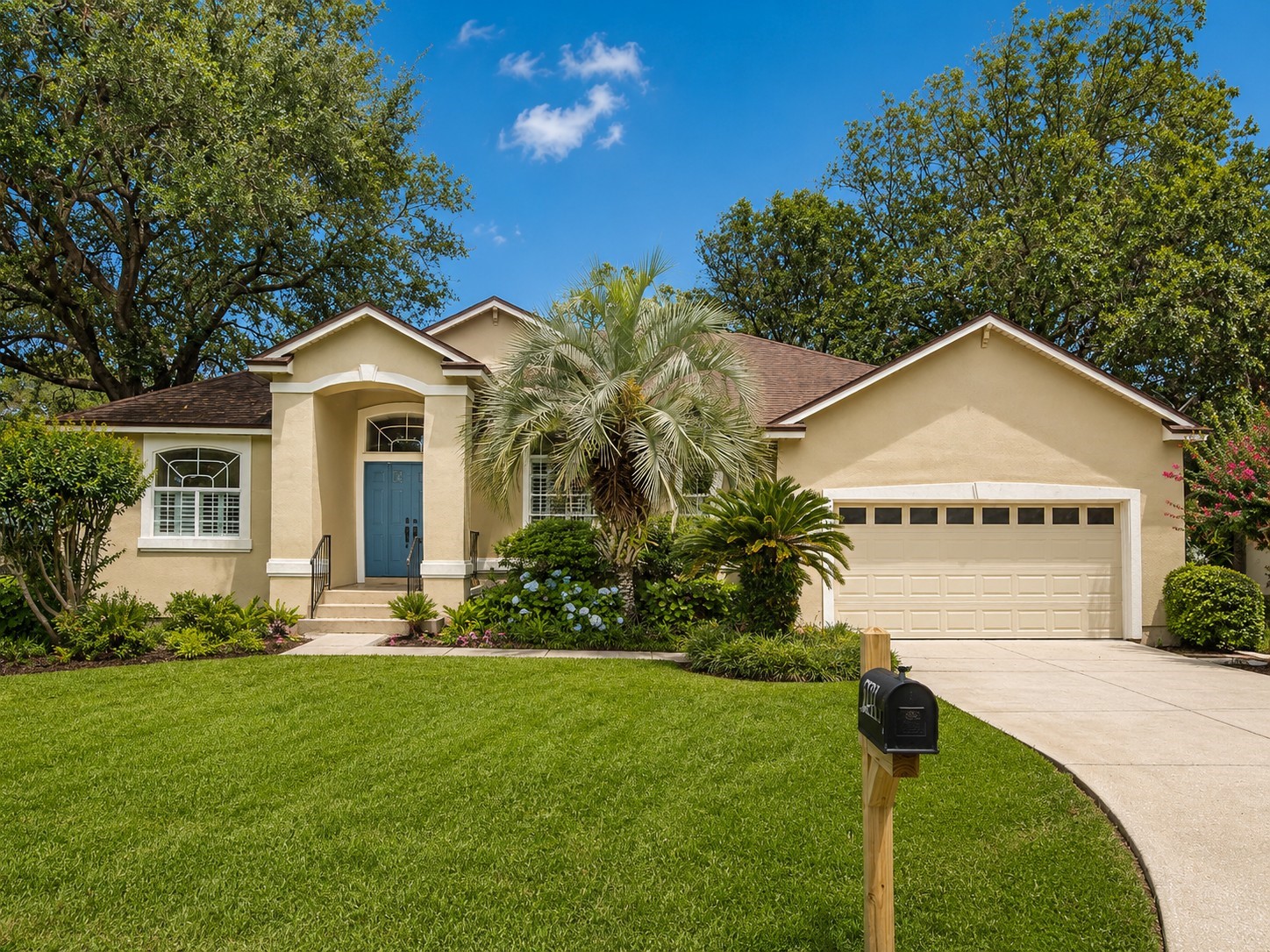 1008 S OCEAN OAKS DRIVE
