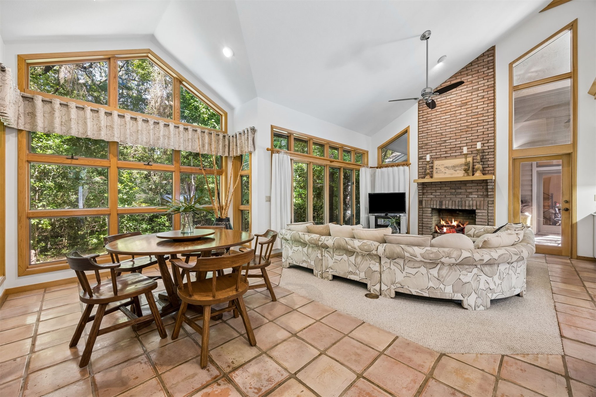 7 RAILROAD VINE ROAD