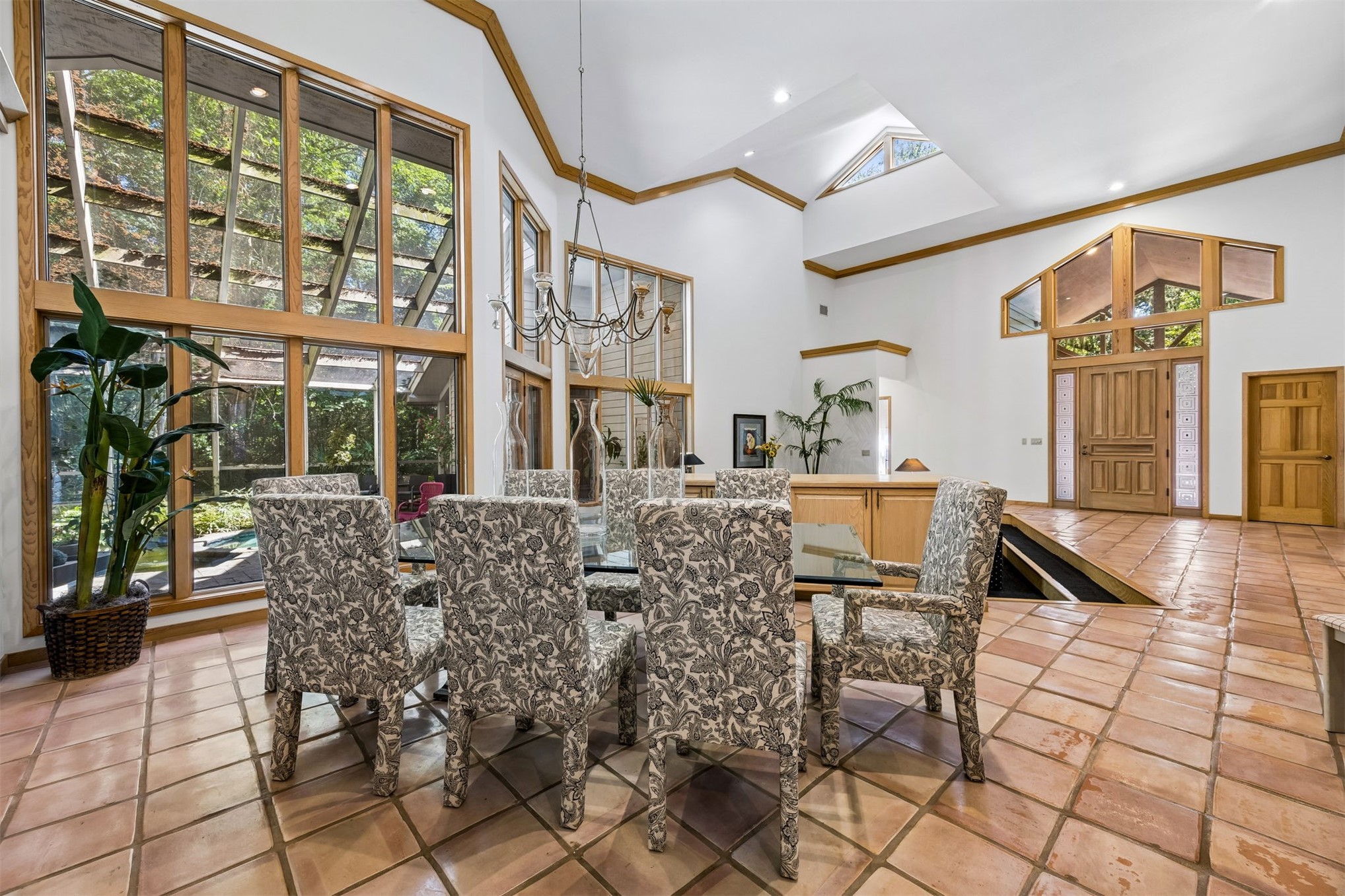 7 RAILROAD VINE ROAD