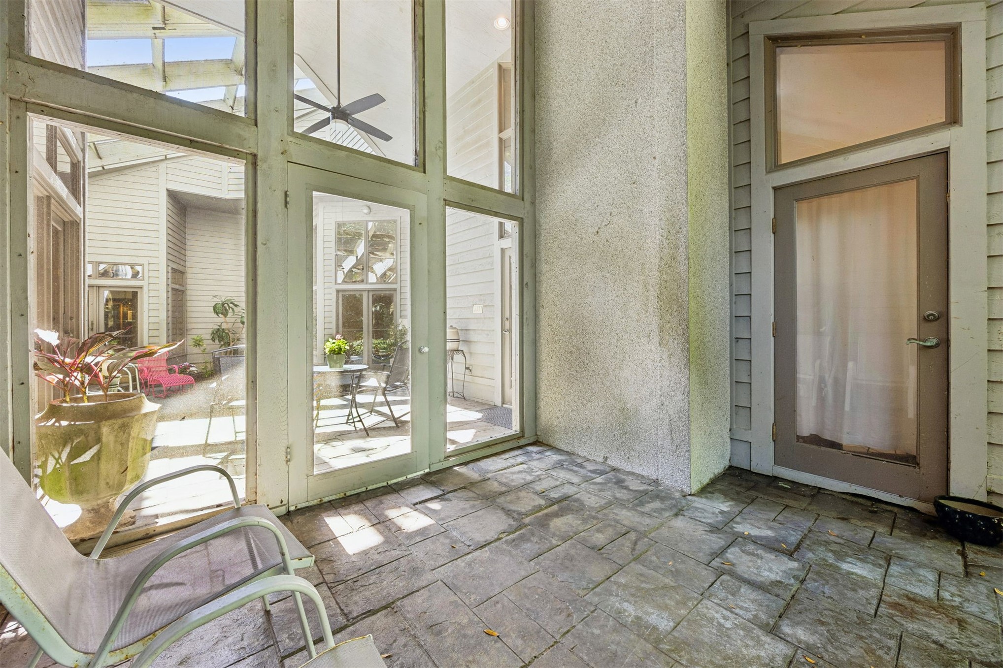 7 RAILROAD VINE ROAD