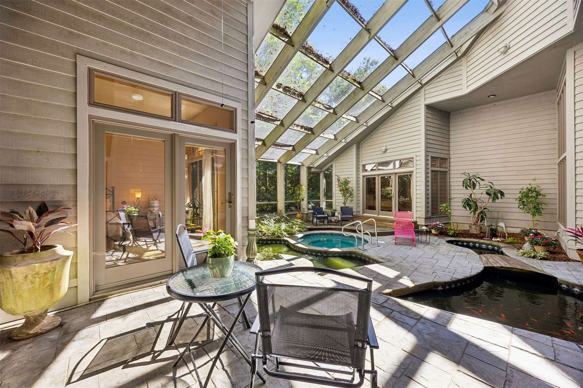 7 RAILROAD VINE ROAD