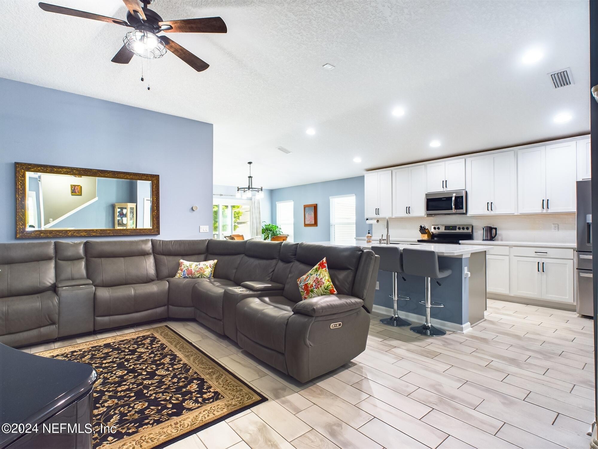86752 LAZY LAKE Circle