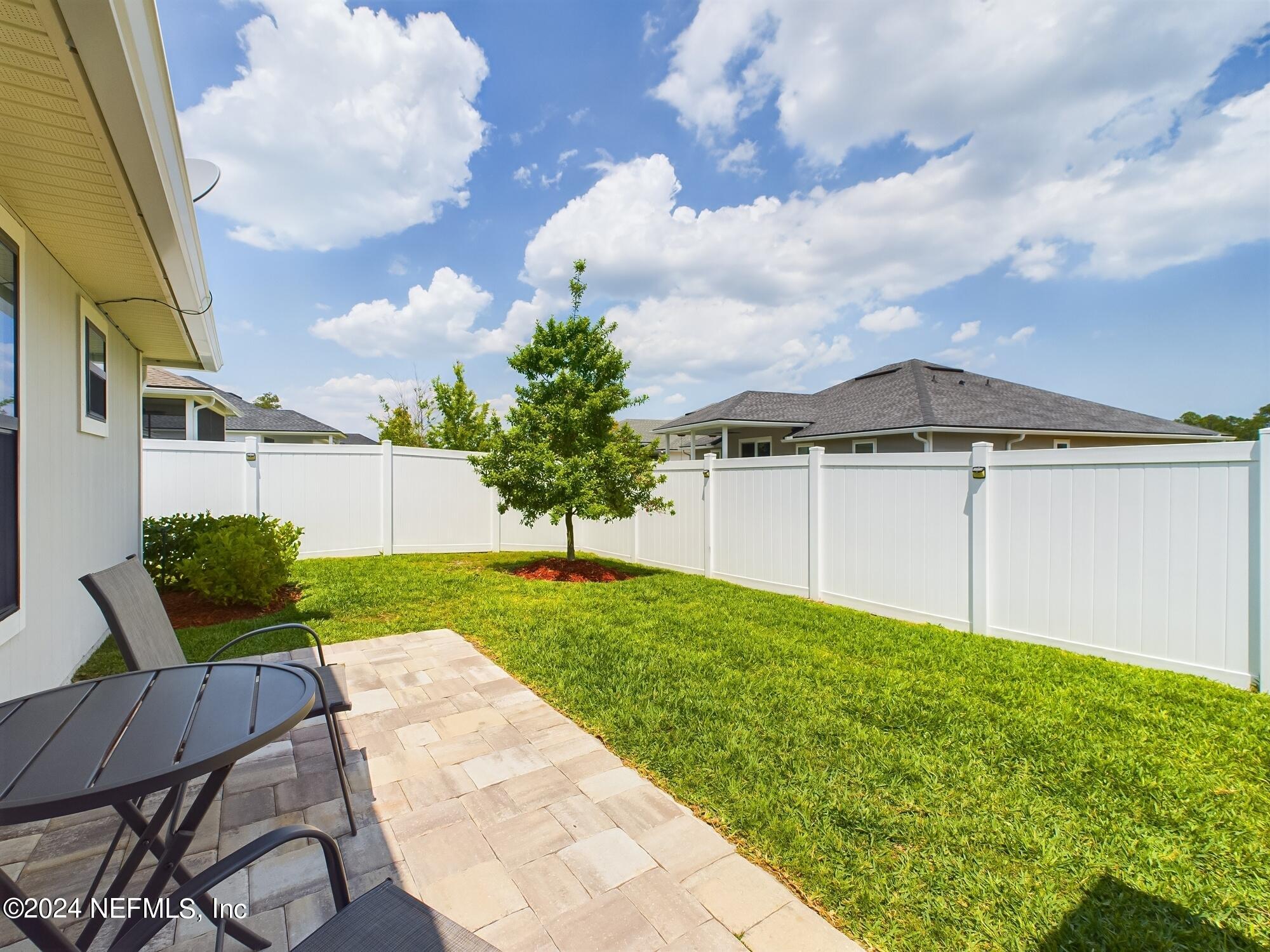 86752 LAZY LAKE Circle