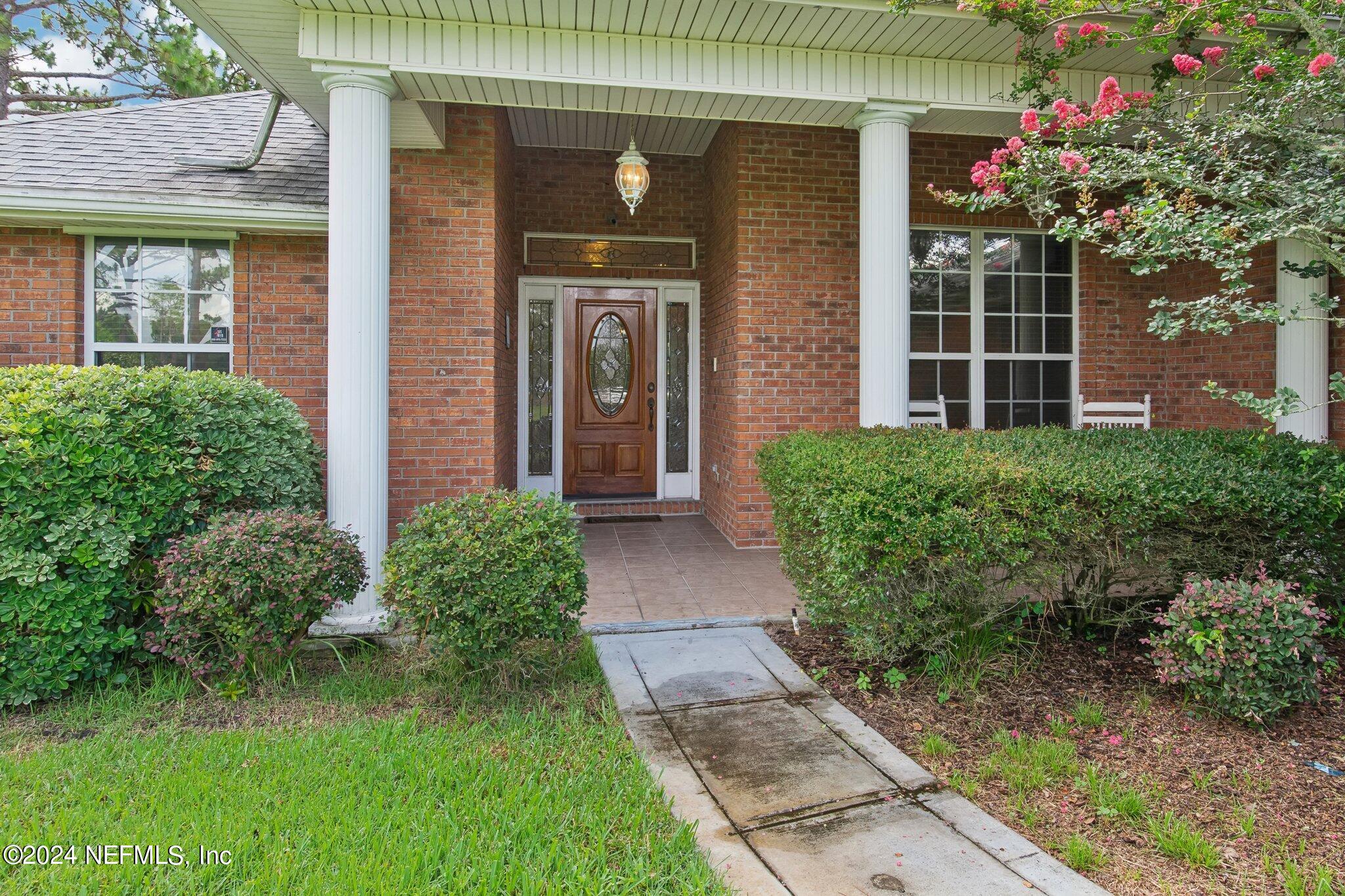 15763 NORTHSIDE Drive W