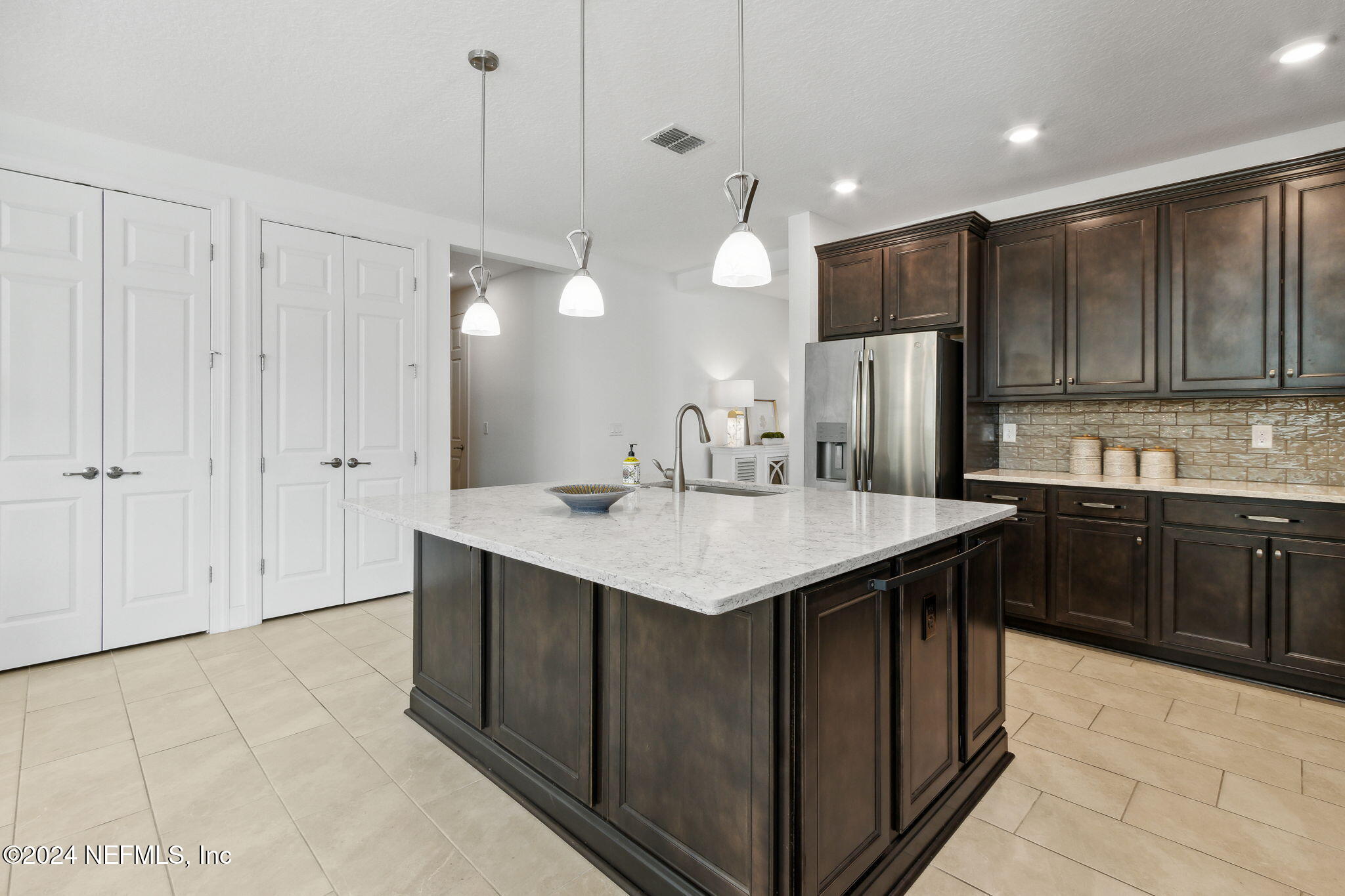 85041 MAJESTIC WALK Boulevard