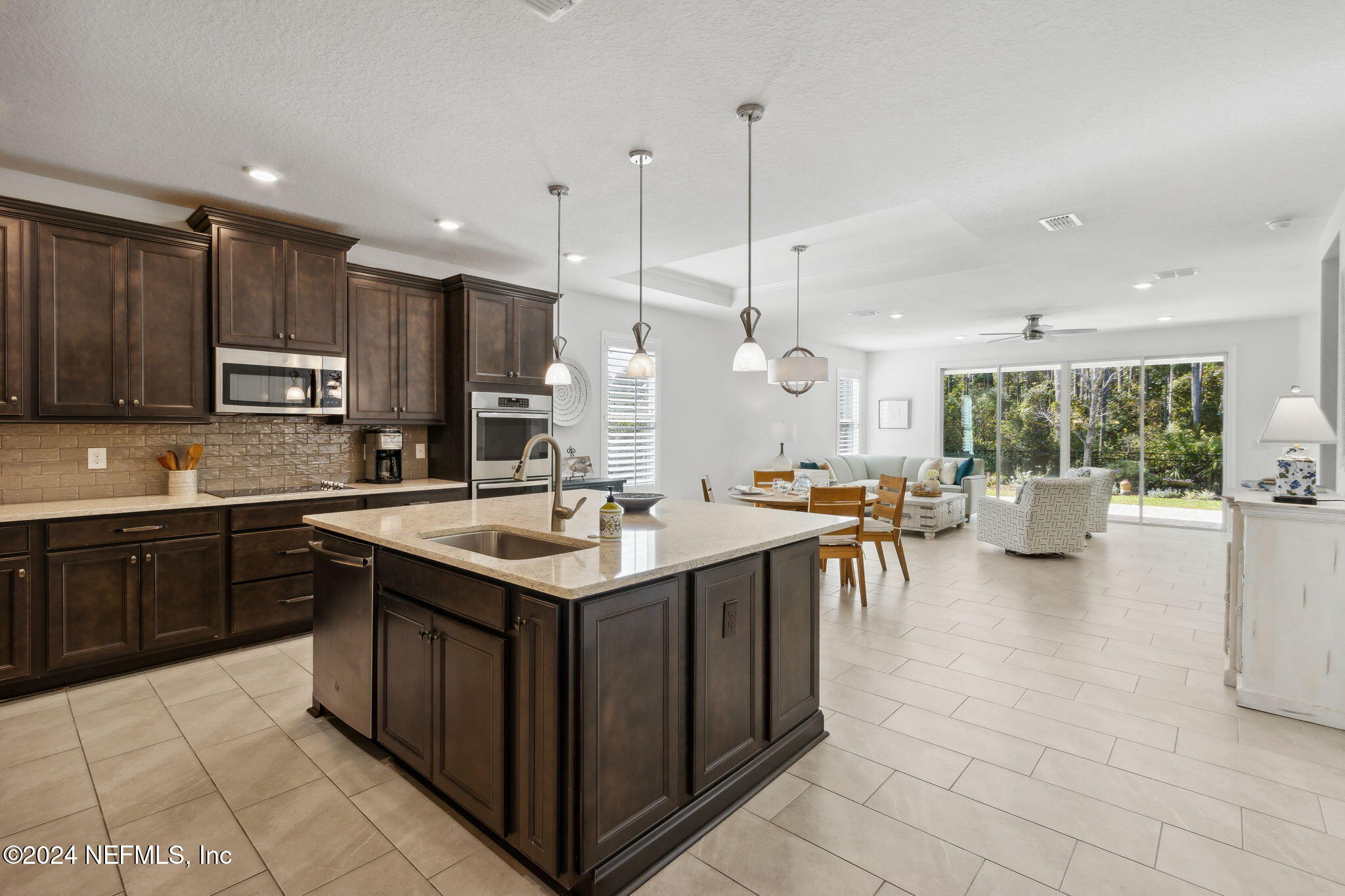 85041 MAJESTIC WALK Boulevard