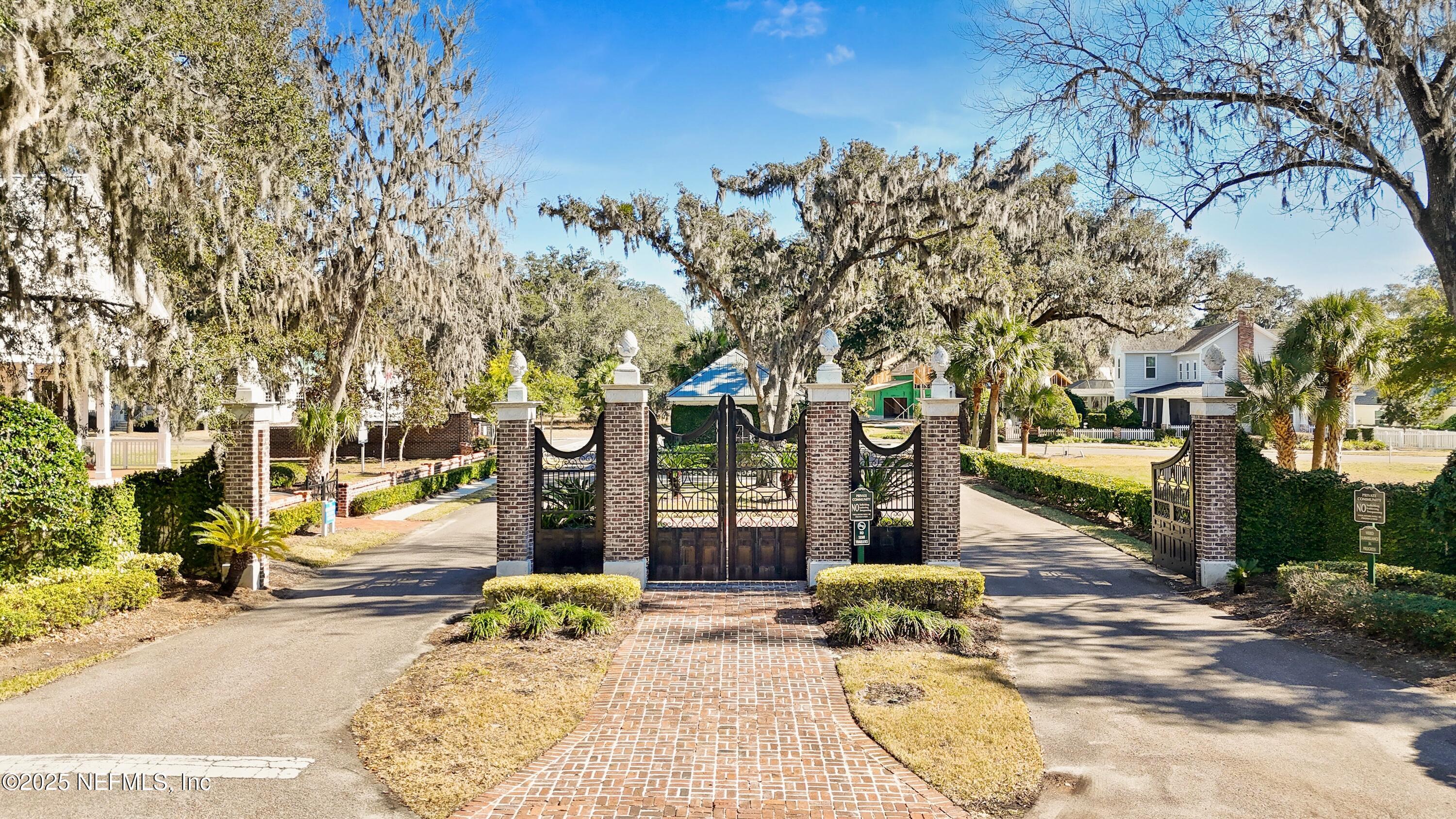 29041 GRANDVIEW Manor