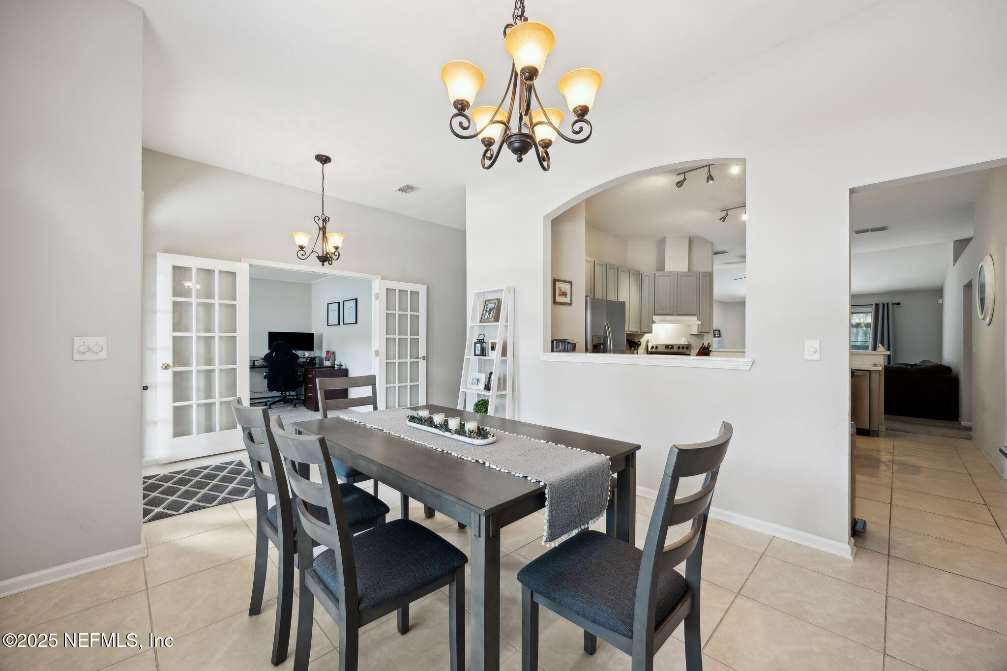 23999 CREEK PARKE Circle