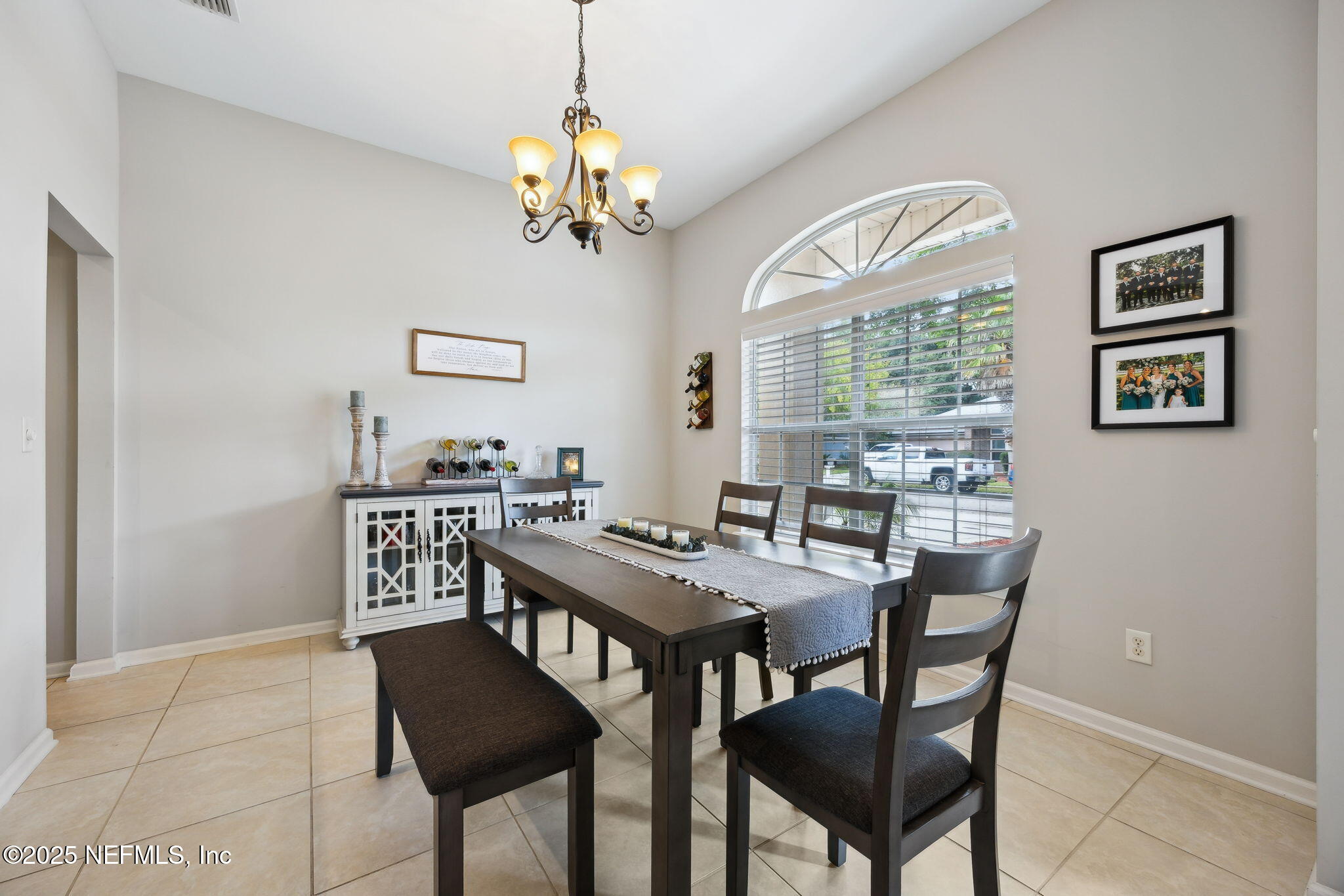 23999 CREEK PARKE Circle