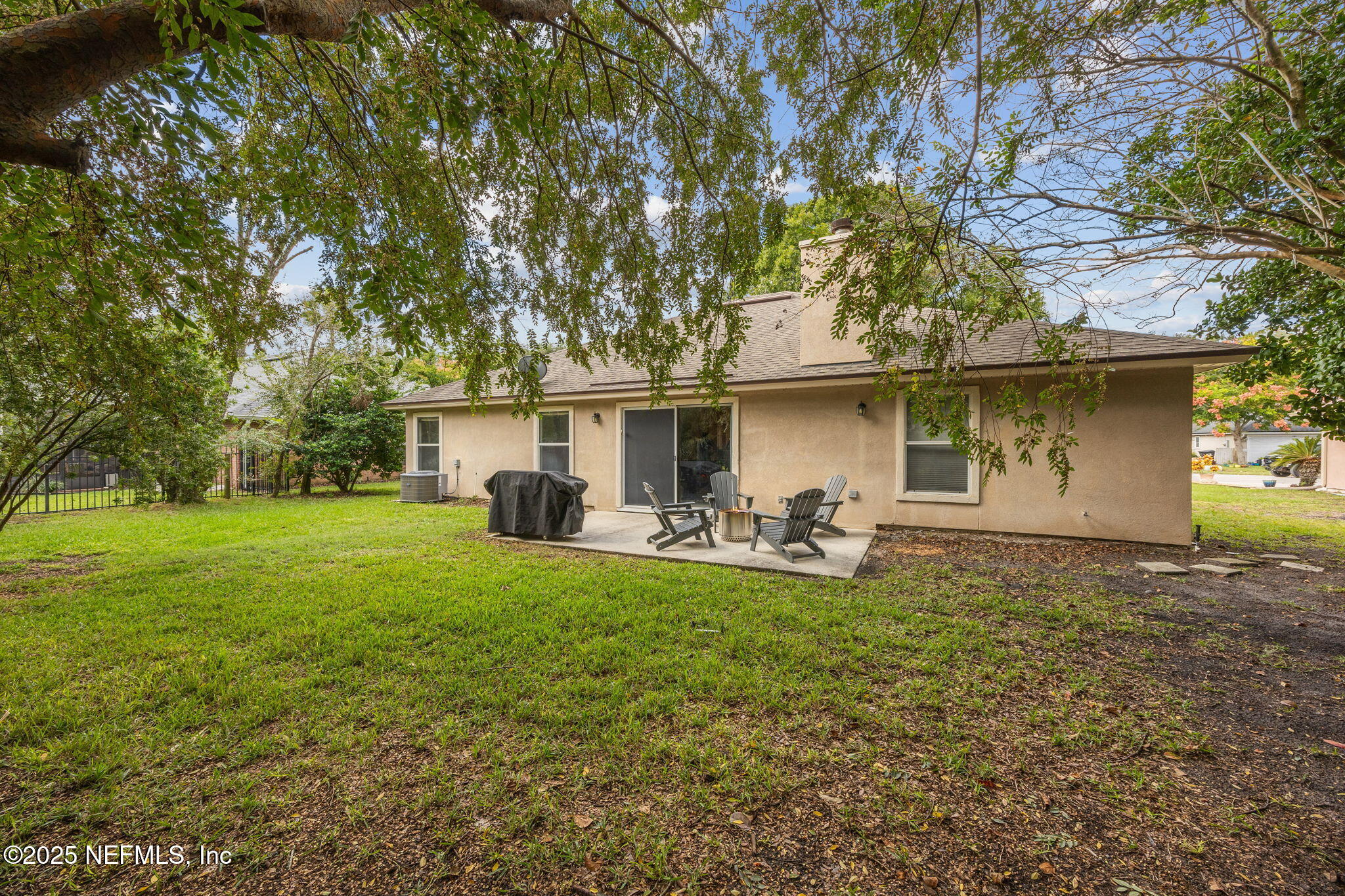 23999 CREEK PARKE Circle