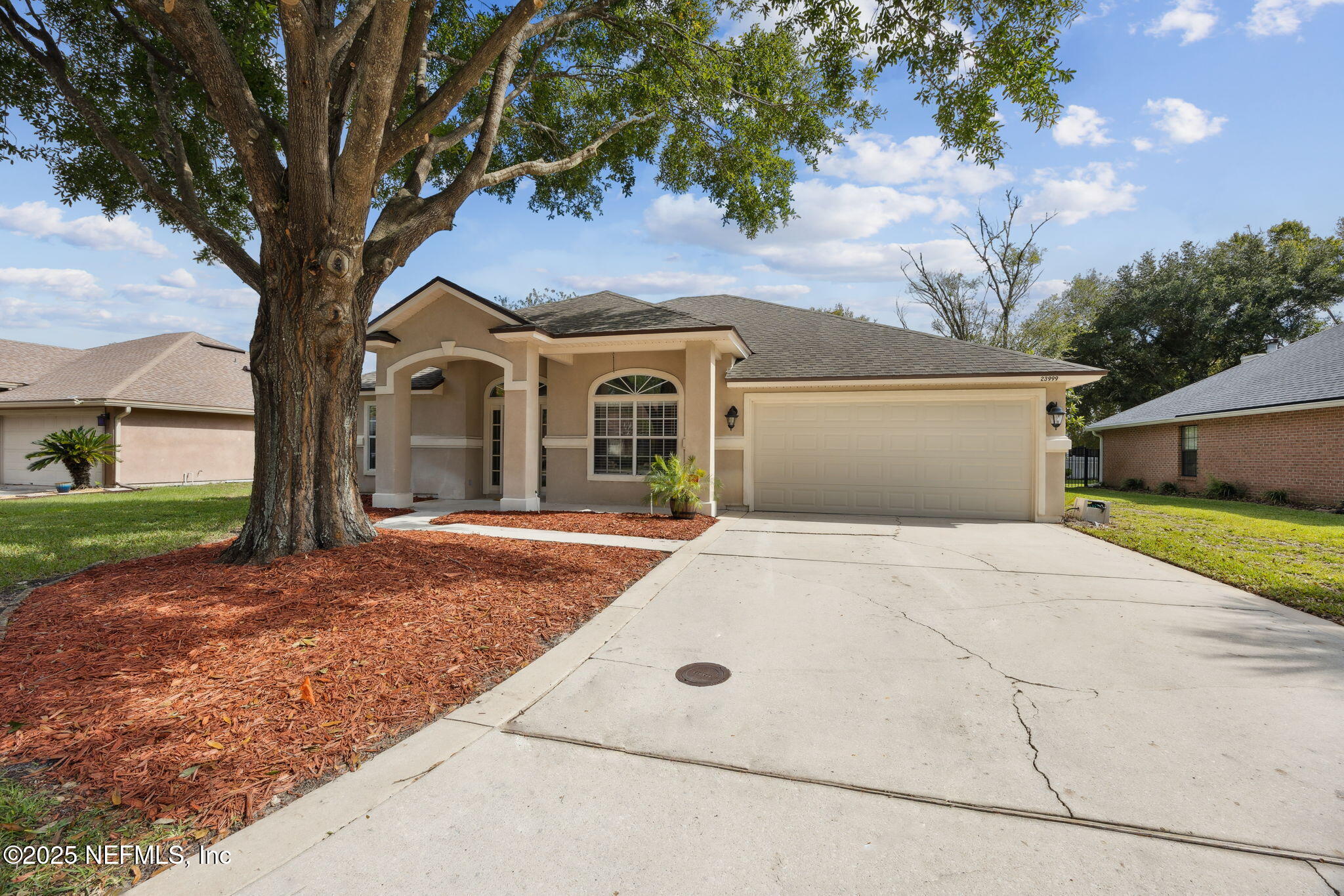 23999 CREEK PARKE Circle