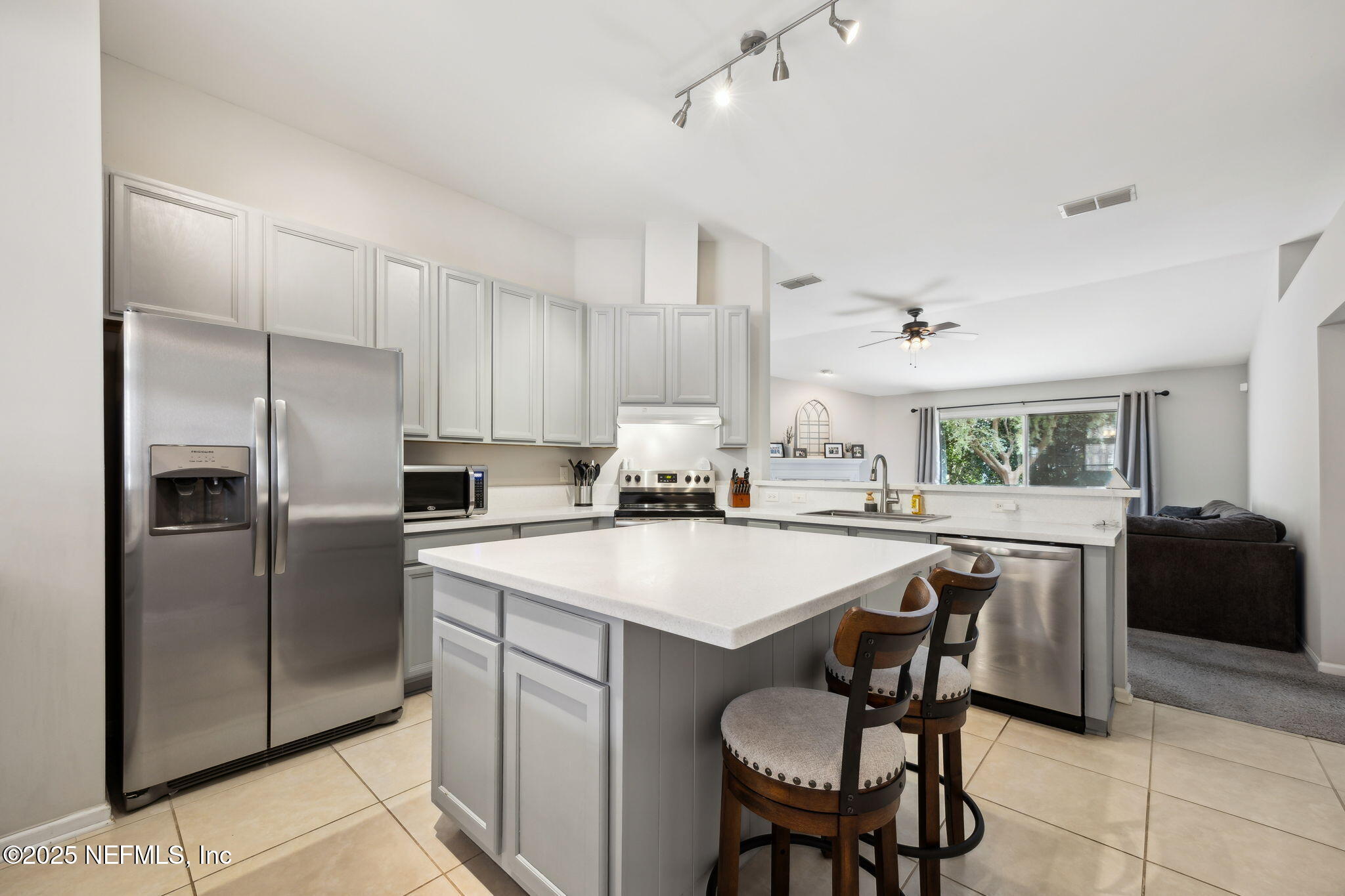 23999 CREEK PARKE Circle