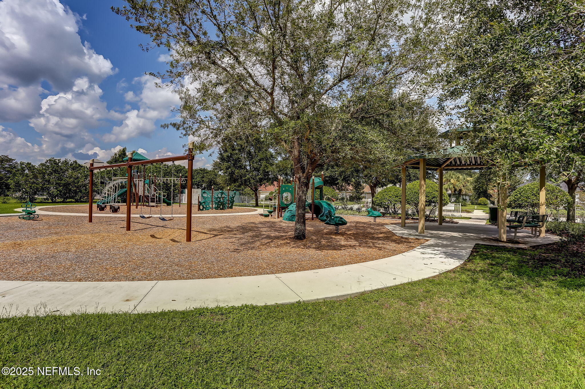 23999 CREEK PARKE Circle